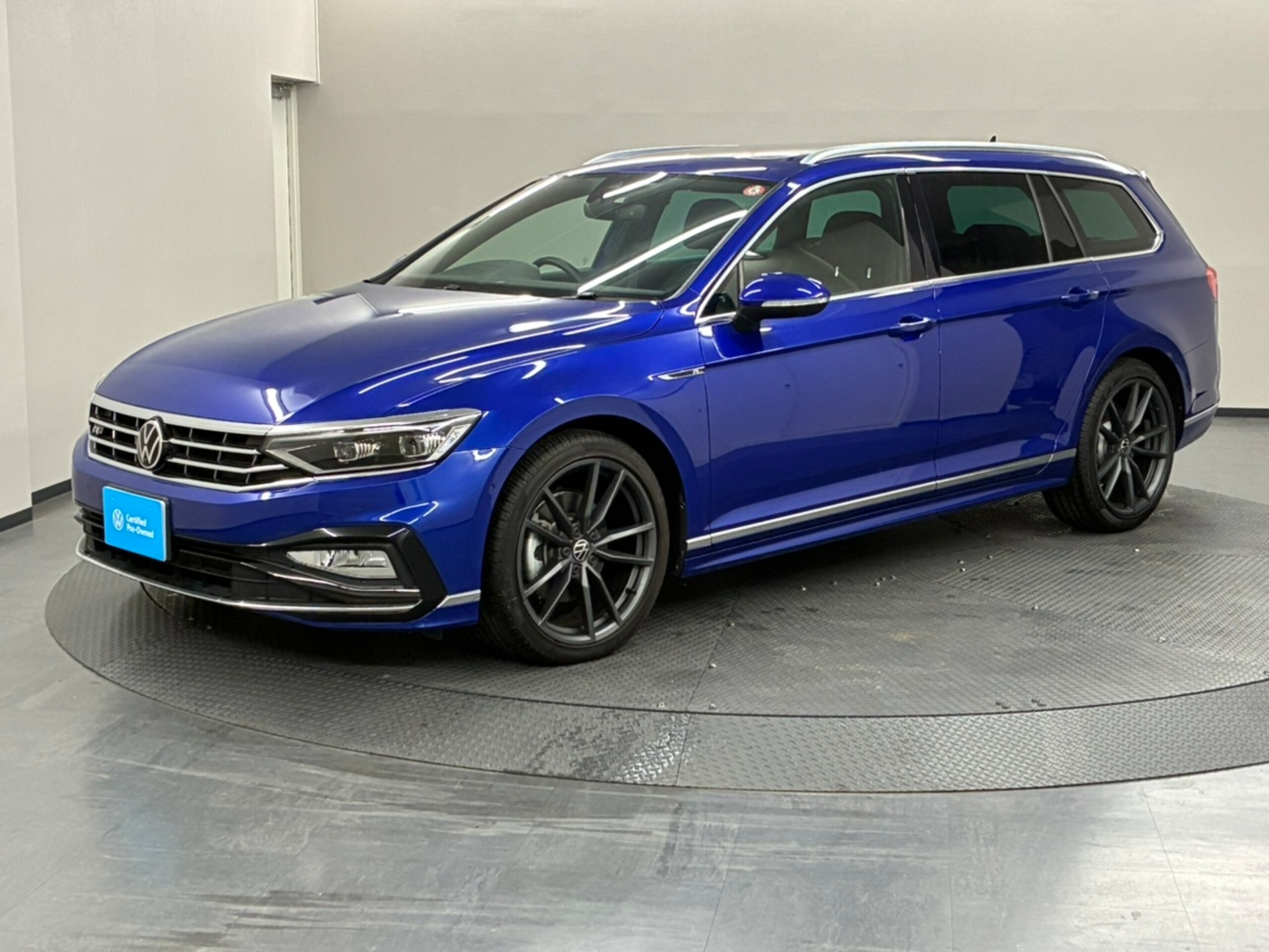 Volkswagen Passat Variant TDI R-Line Diesel Turbo