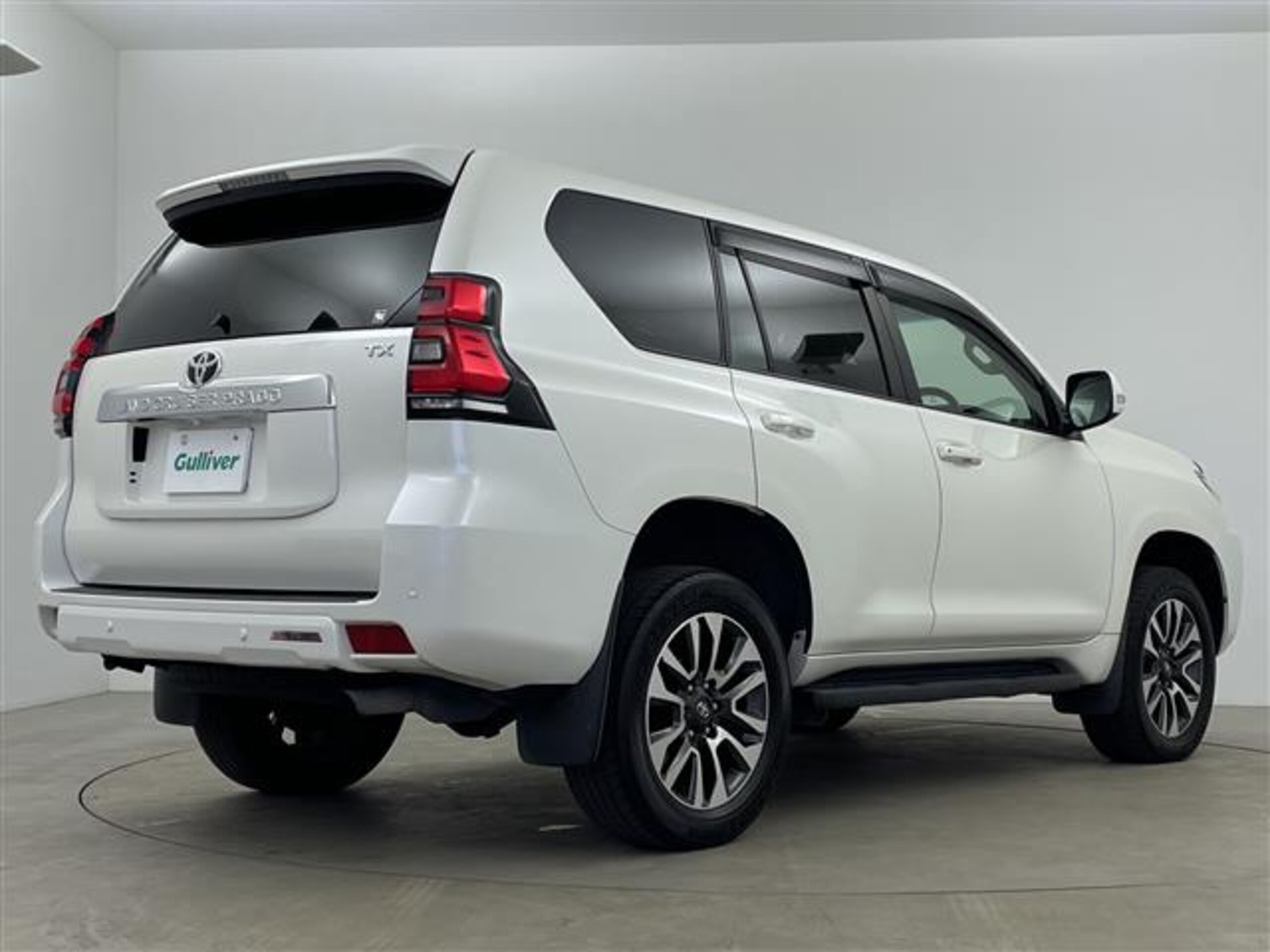 Toyota Land Cruiser Prado 2.7 TX L Package 4WD — photo 9
