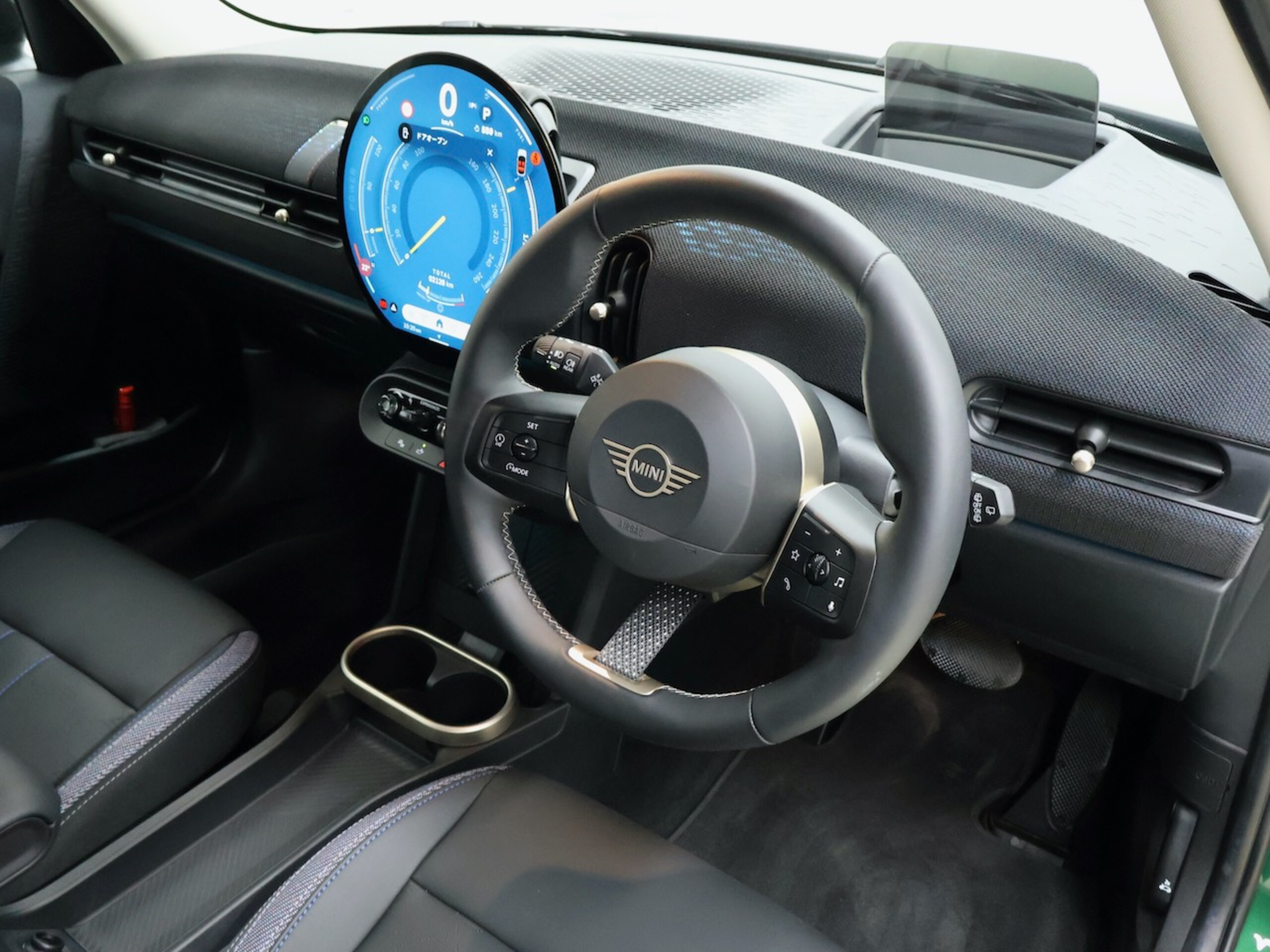 2025 Mini Cooper — photo 3