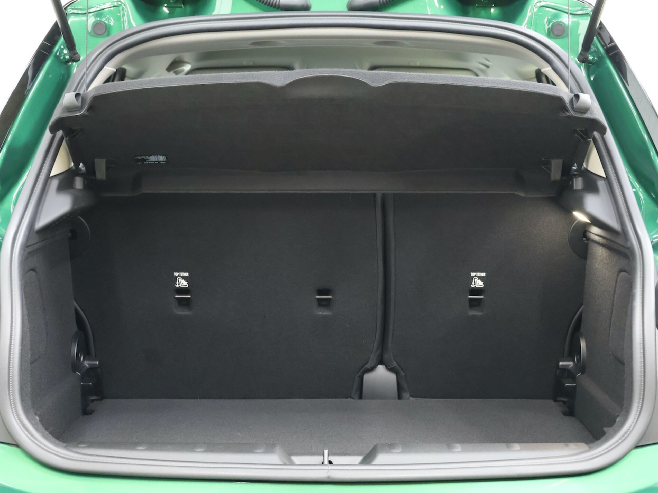 Mini Cooper C 5-Door DCT Certified Used Car — photo 8