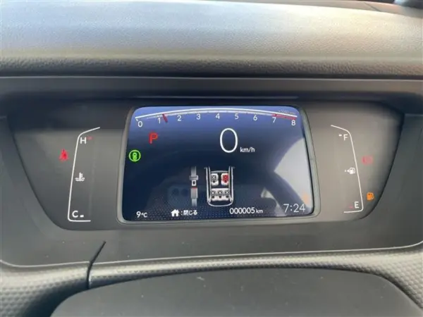 Honda Fit 1.5 Basic Registered Unused Car with Collision Mitigation Braking System, Corner Sensors, Smart Key, Adaptive Cruise Control, Power Folding Door Mirrors, Vehicle Stability Assist, Auto Air Conditioning, Power Windows, Headlight Leveling System (Crystal Black Pearl) — photo 9