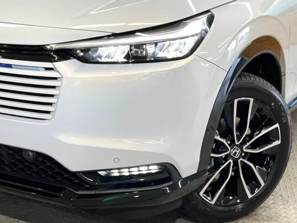 Honda Vezel 1.5 e:HEV Z Play Package — photo 8