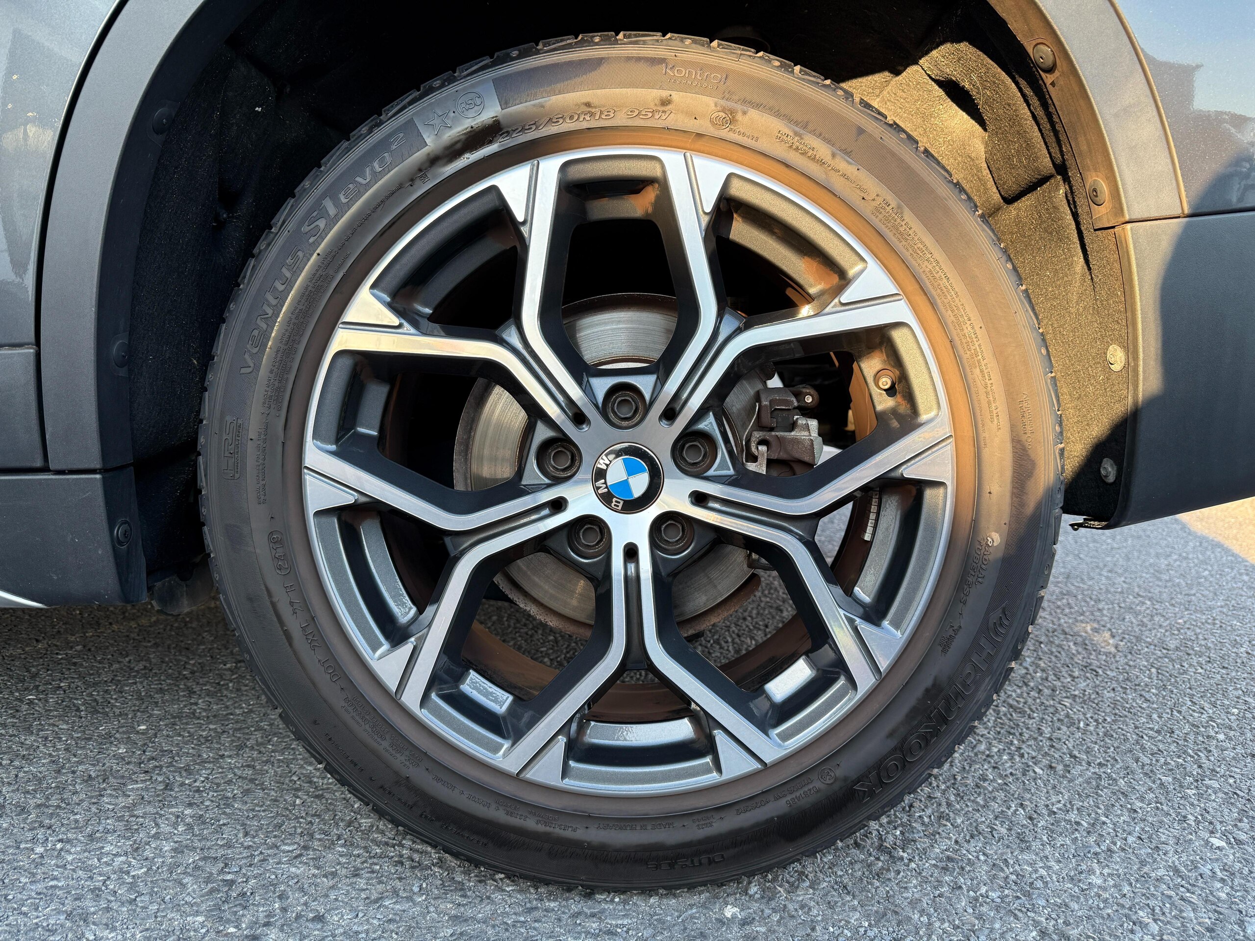 BMW X1 sDrive 18i xLine DCT — photo 9