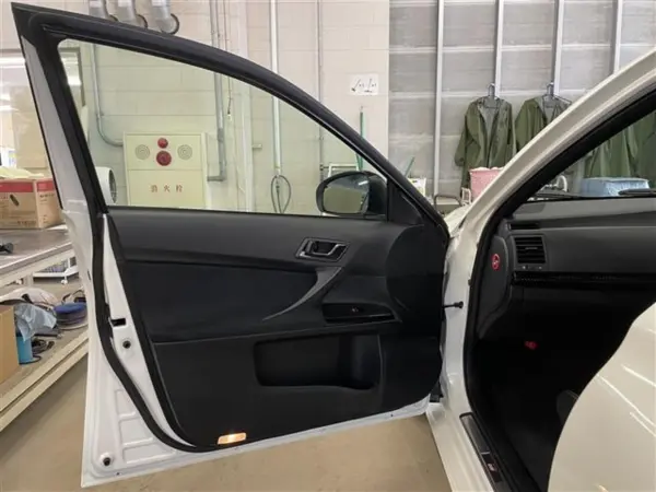 Toyota Mark X 3.5 GRMN Limited 350 Units Full Original Vehicle OP Carbon Roof Exclusive BBS 19-inch AW Exclusive Brakes Exclusive Sports Seats Exclusive Suspension Shocks HID Headlights LED Fog Lights LED Beams Exclusive SD Navi/Full-Seg TV (White Pearl) — photo 8