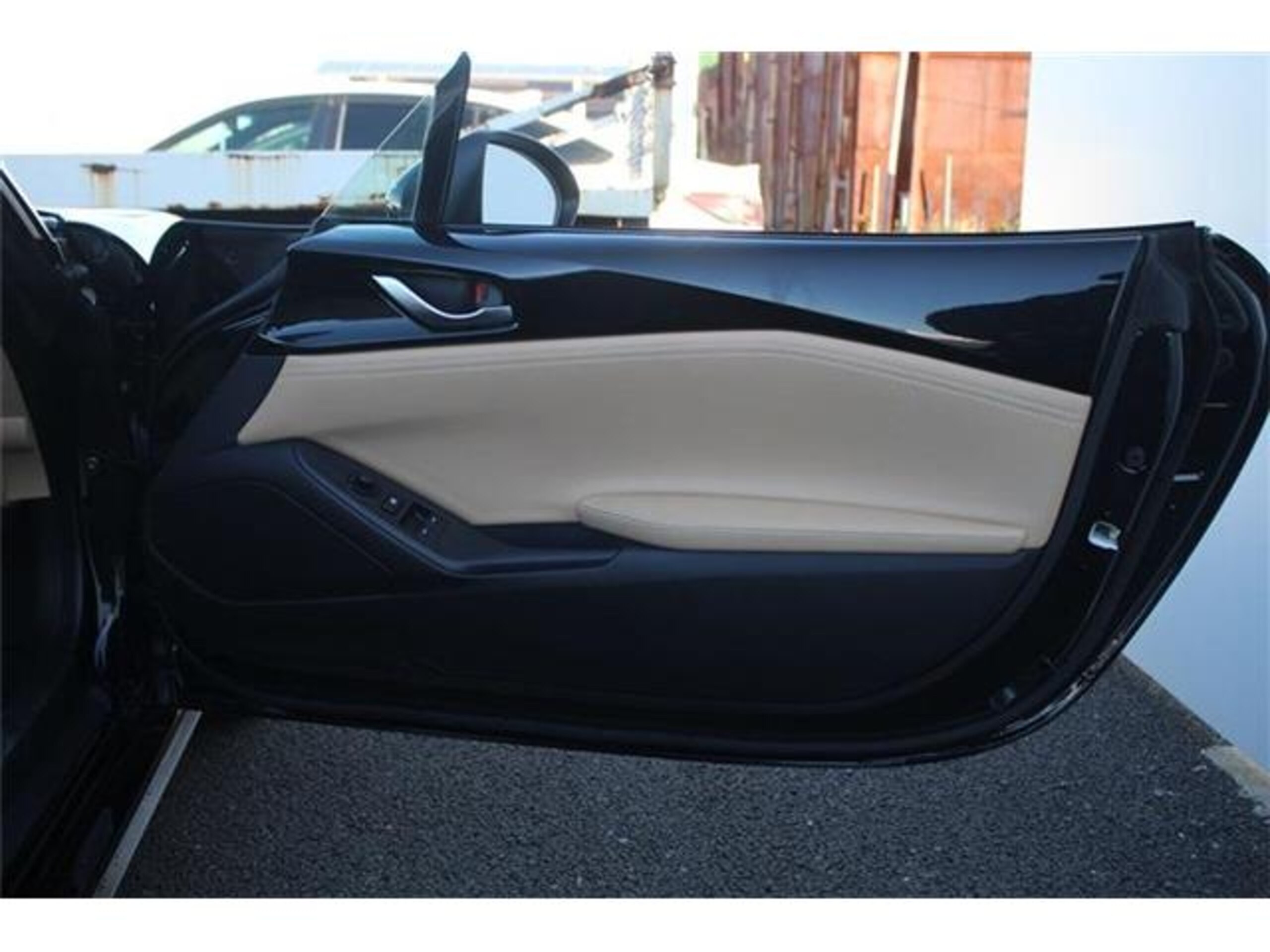 Mazda Roadster 1.5 S Leather Package V Selection Non-Smoker 6-Speed MT White Leather Seats Genuine Navi Full-Seg TV Backup Camera LED Headlights Radar Cruise Control Clearance Sonar Seat Heaters Genuine 16-inch Alloy Wheels BSM — photo 9