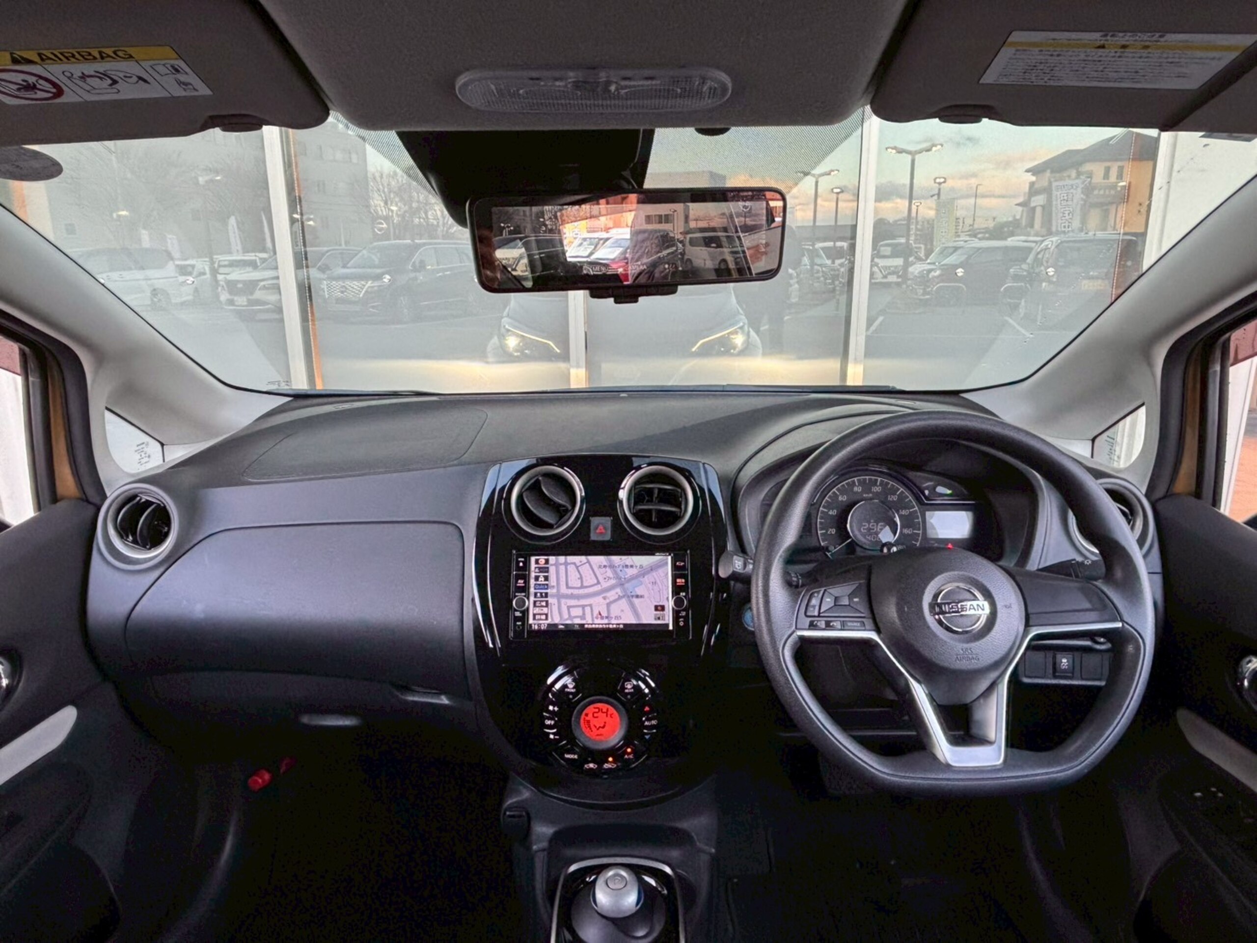 2019 Nissan Note — photo 2