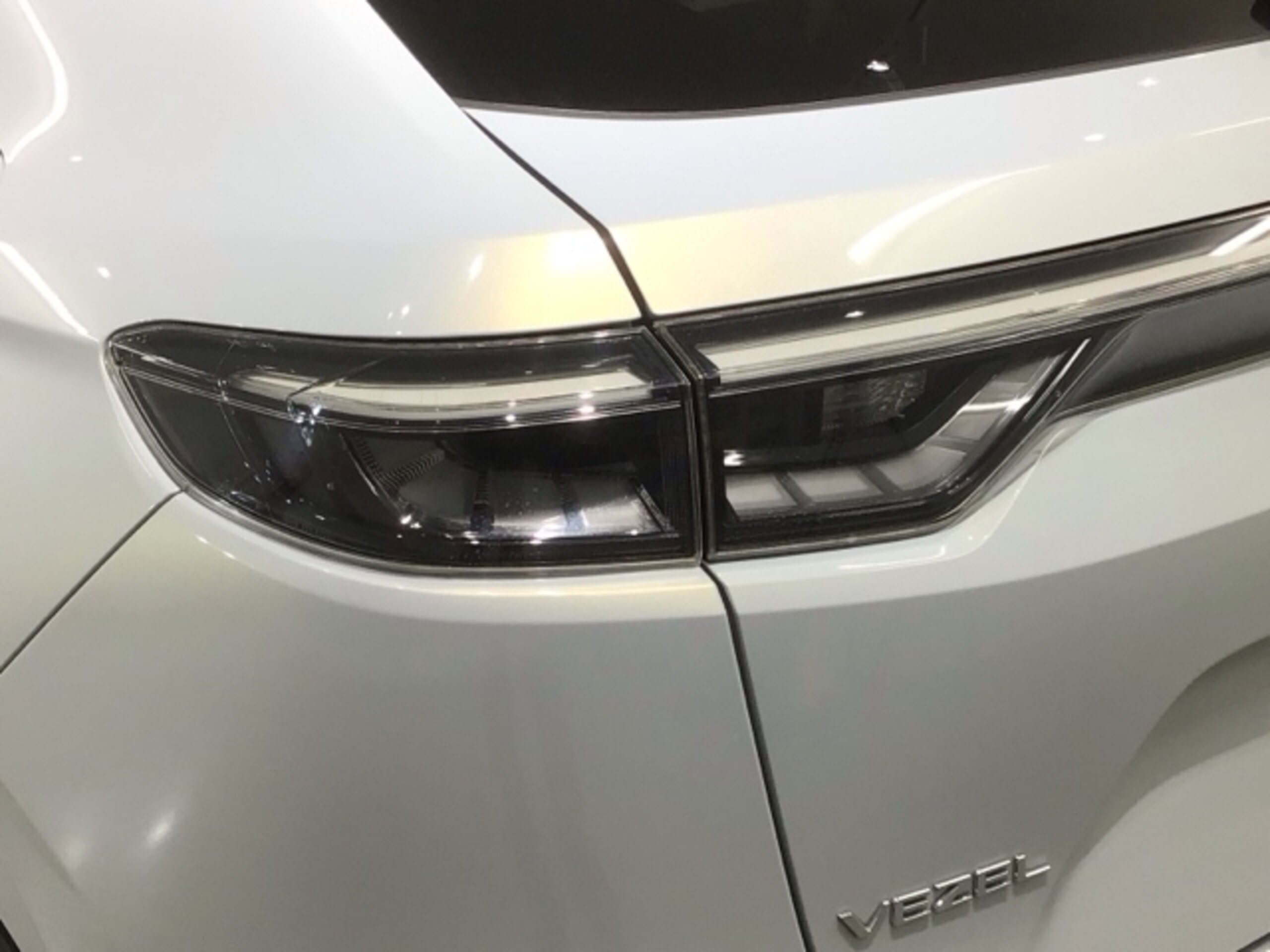 Honda Vezel 1.5 e:HEV Play — photo 9