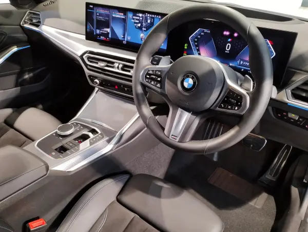 BMW 3 Series 318i M Sport Edition Shadow — photo 8