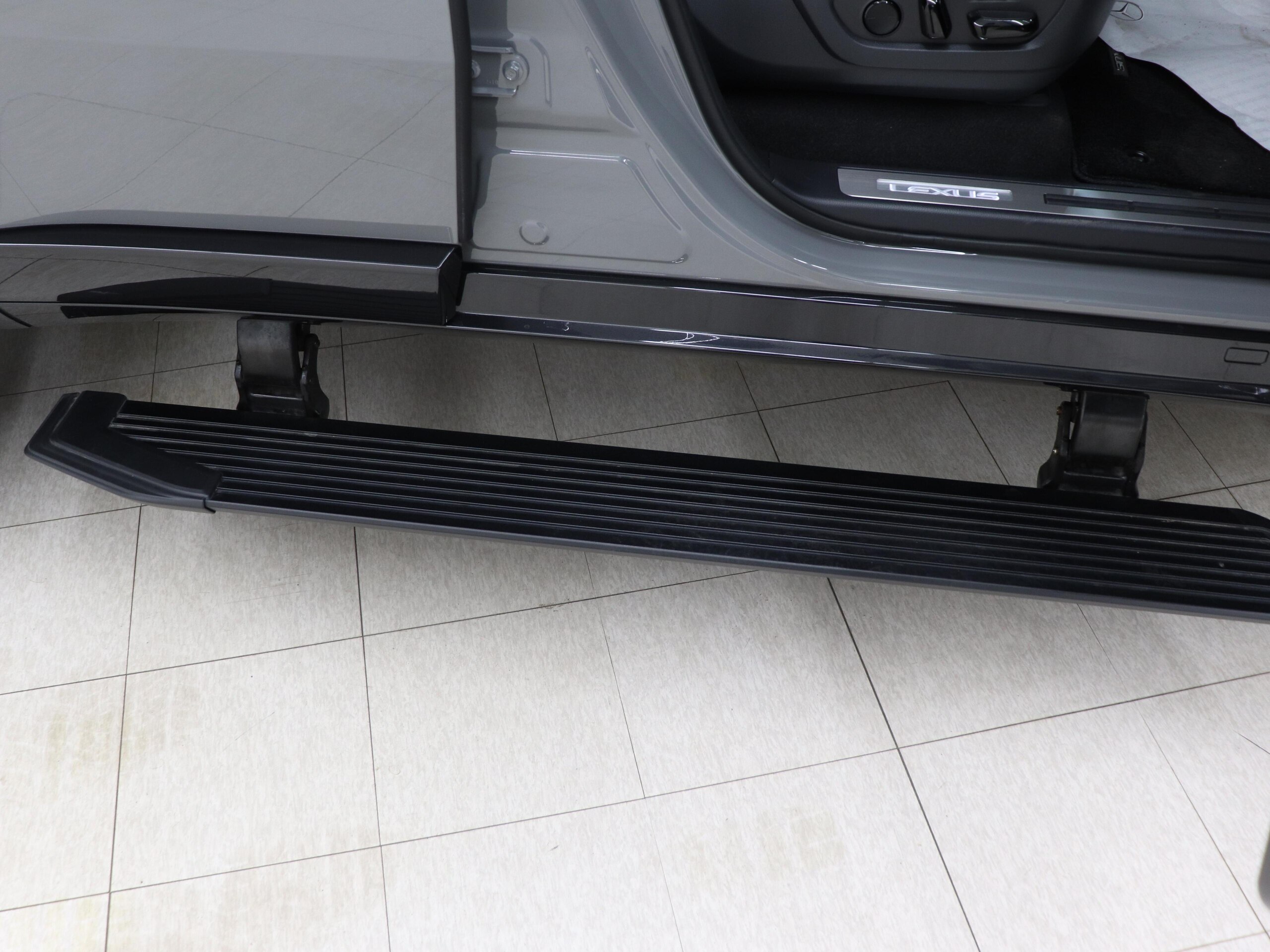 Lexus GX550 Version L 4WD — photo 8