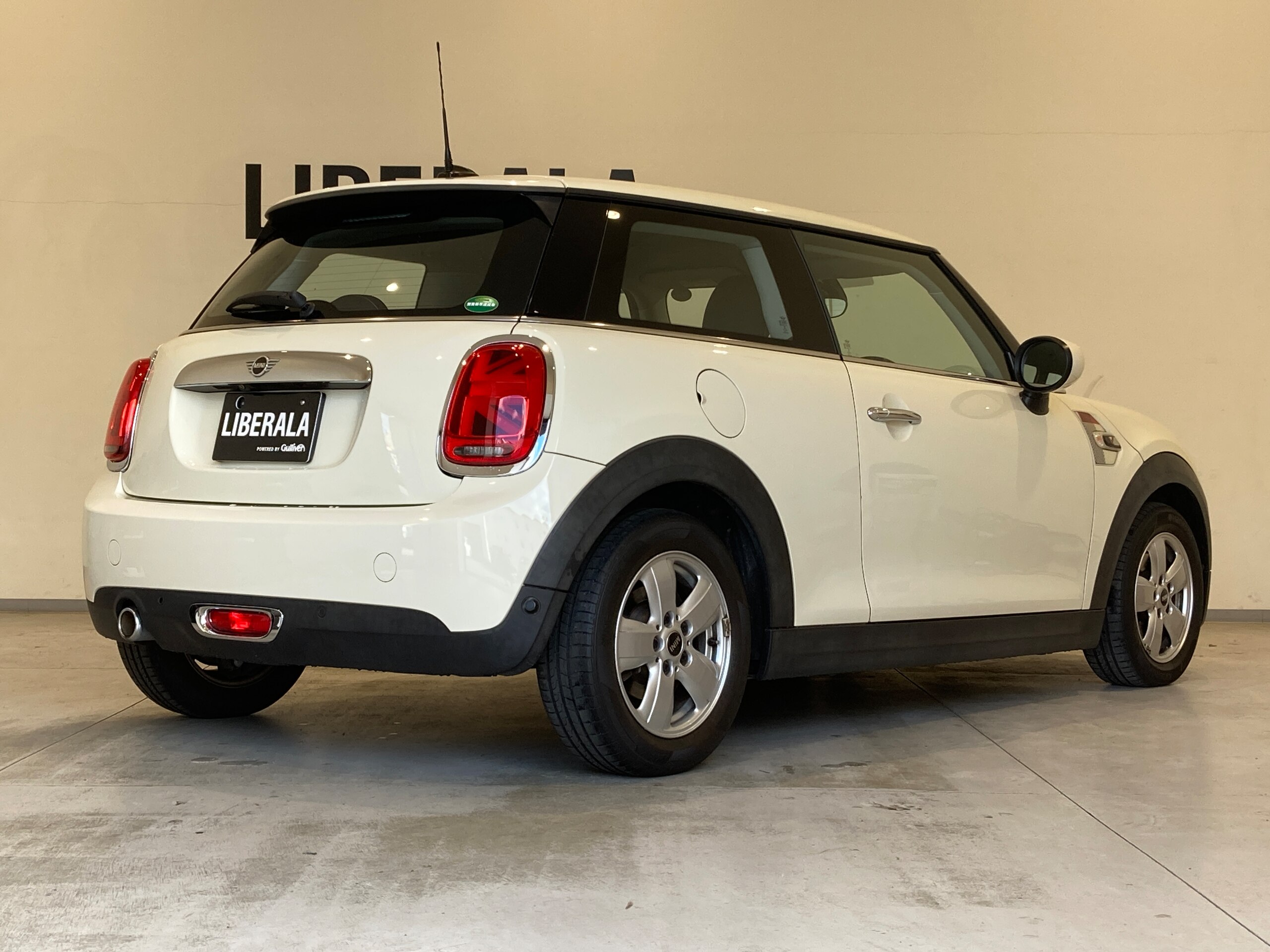 2021 Mini Cooper — photo 3