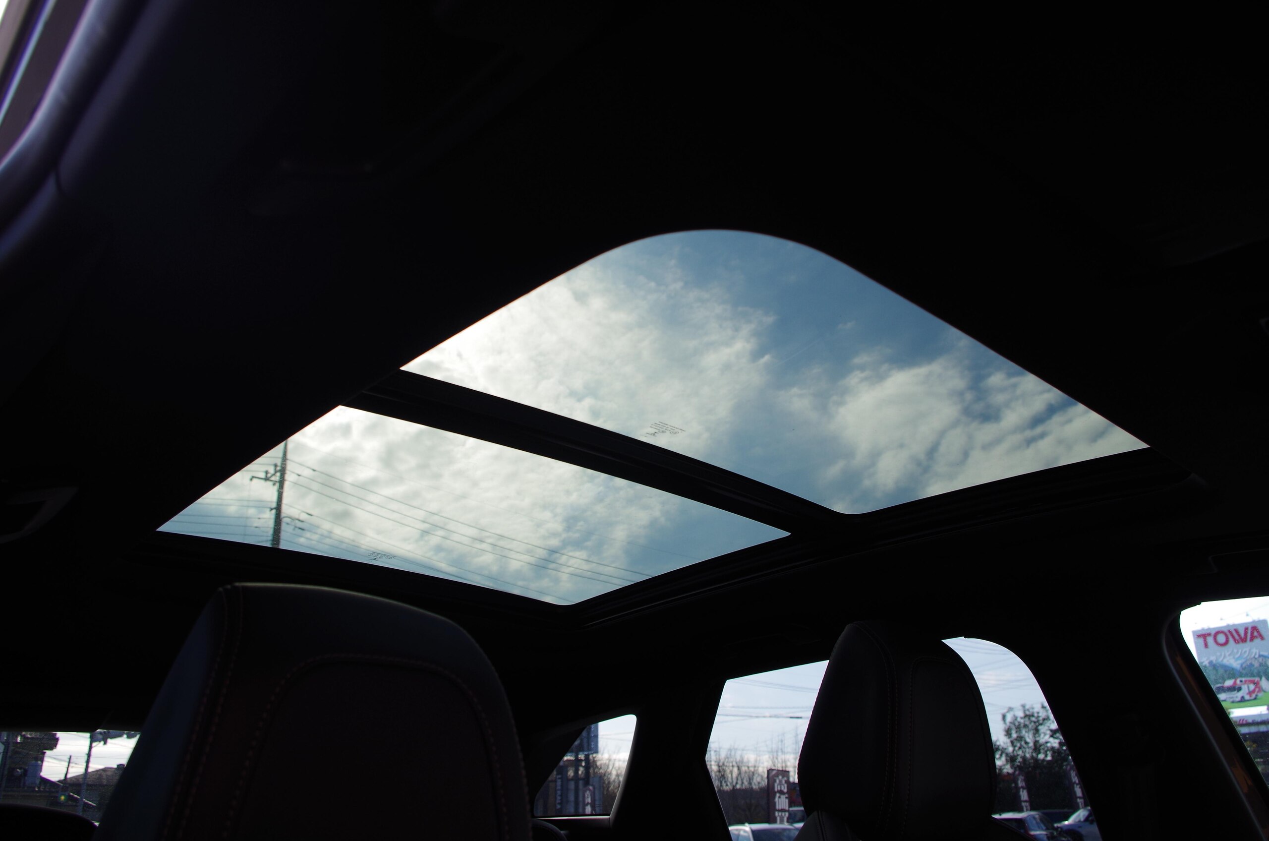 2019 Peugeot 3008 — photo 3