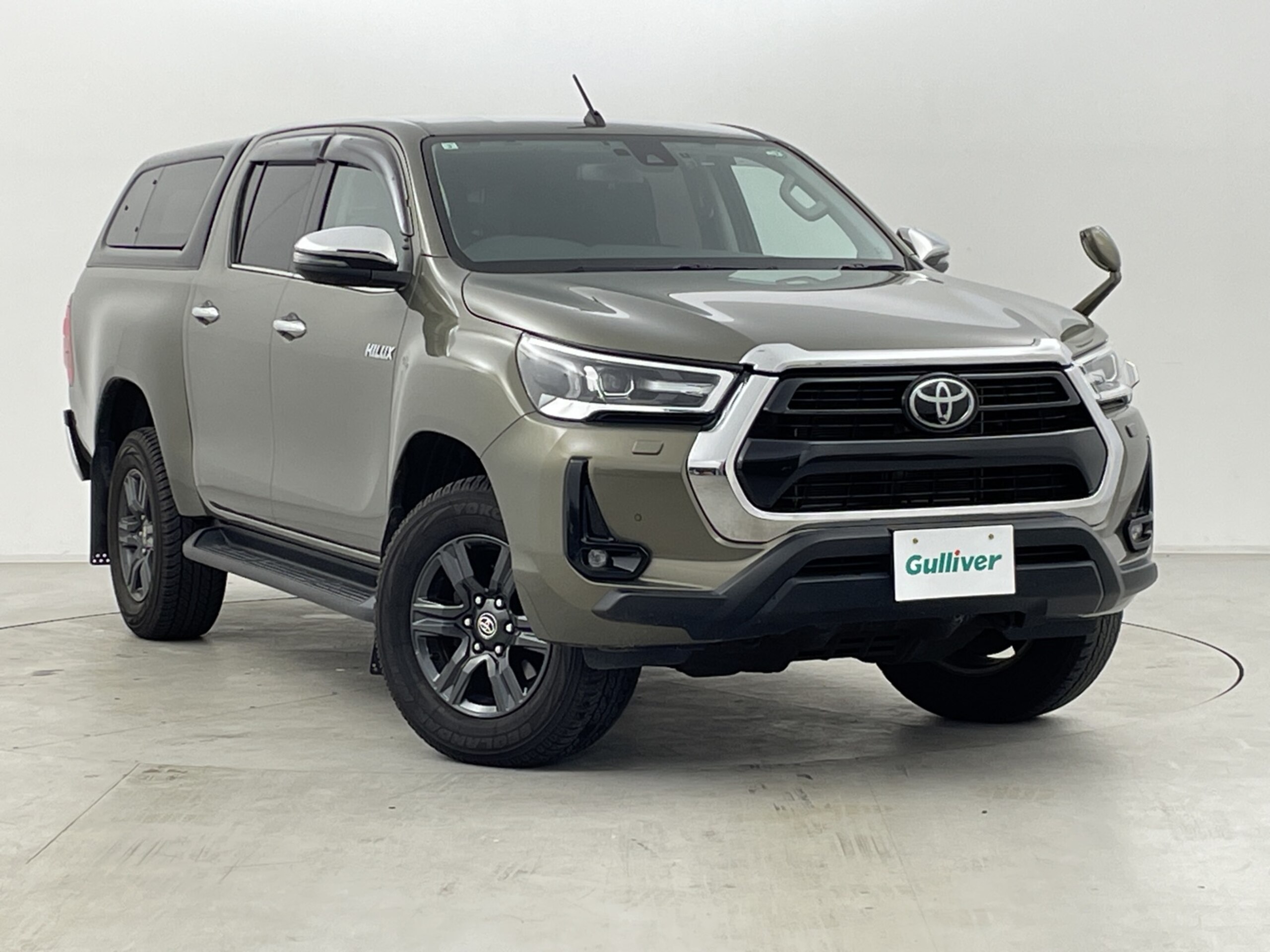 Toyota Hilux 2.4 Z Diesel Turbo 4WD Canopy — photo 9