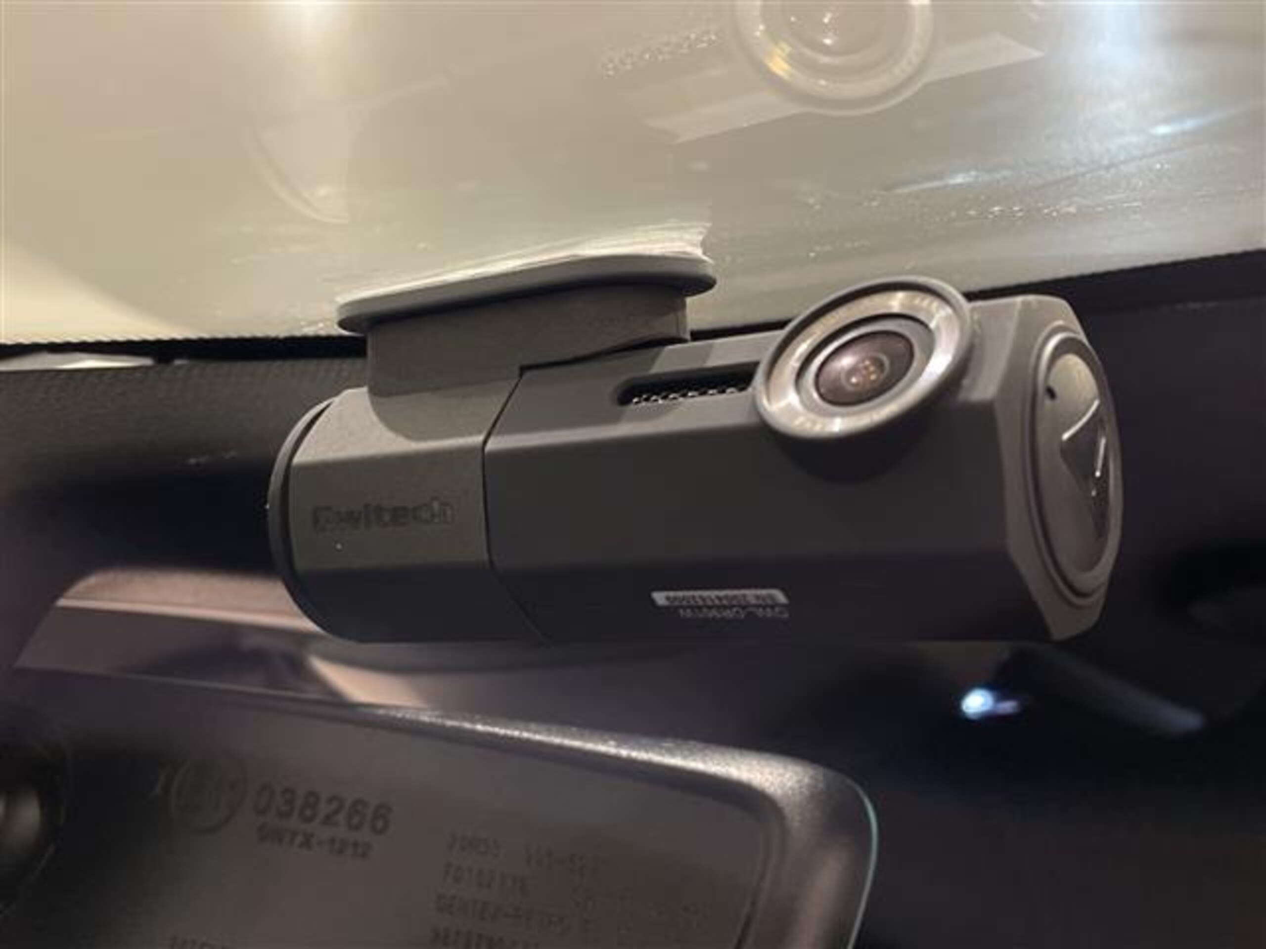 2020 Peugeot 208 — photo 3