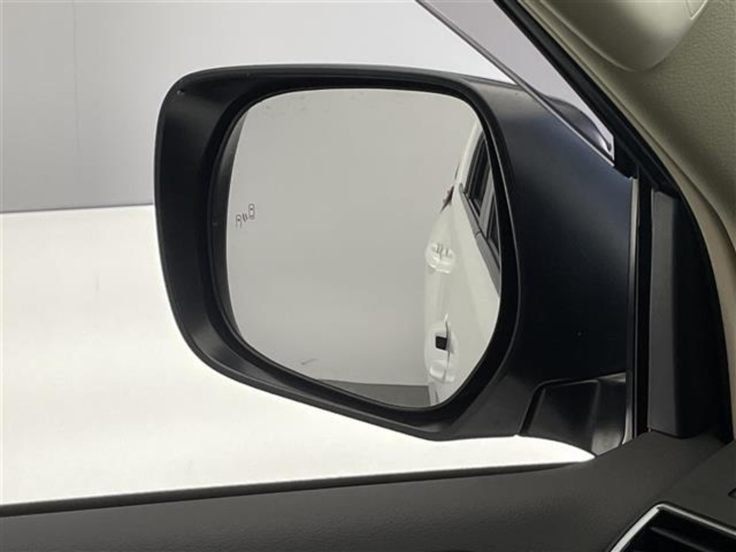 Toyota Land Cruiser Prado 2.8 TX L Package Matte Black Edition Diesel Turbo 4WD — photo 8