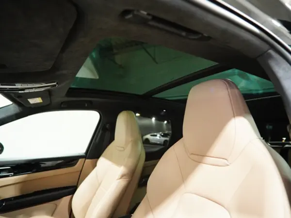 Porsche Cayenne Turbo Tiptronic S 4WD Sports Chrono Package BOSE Sound Left-Hand Drive 21-inch Turbo AW 18-way Adaptive Sports Seats PASM Beige Leather Interior Panoramic Roof ACC Seat Heater White Calipers (Black) — photo 9