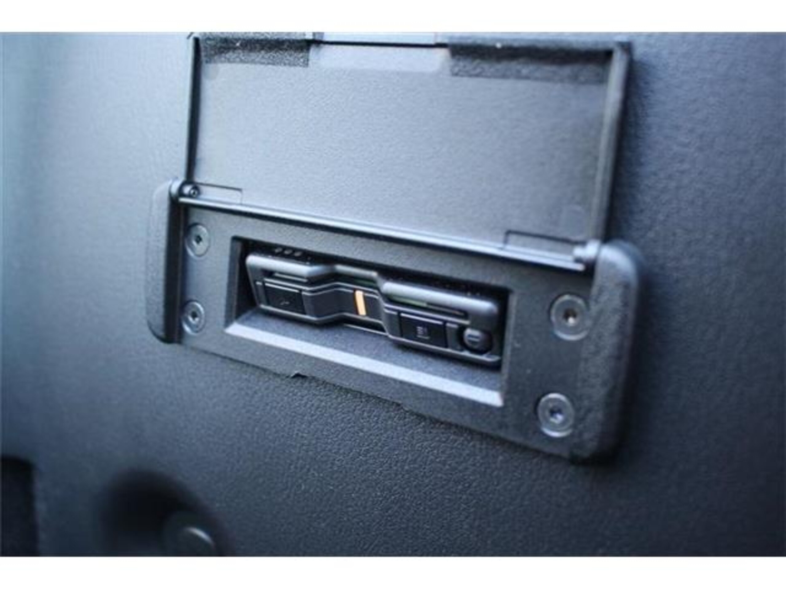 Mazda Roadster 1.5 NR-A 6-Speed Manual Non-Smoker Mazdaspeed Full Aero Bilstein Height Adjustable HKS Muffler Genuine 8.8-inch Navi Apple CarPlay ETC Genuine 16-inch Alloy Wheels Genuine Blue Mirror (Machine Gray Premium Metallic) — photo 8