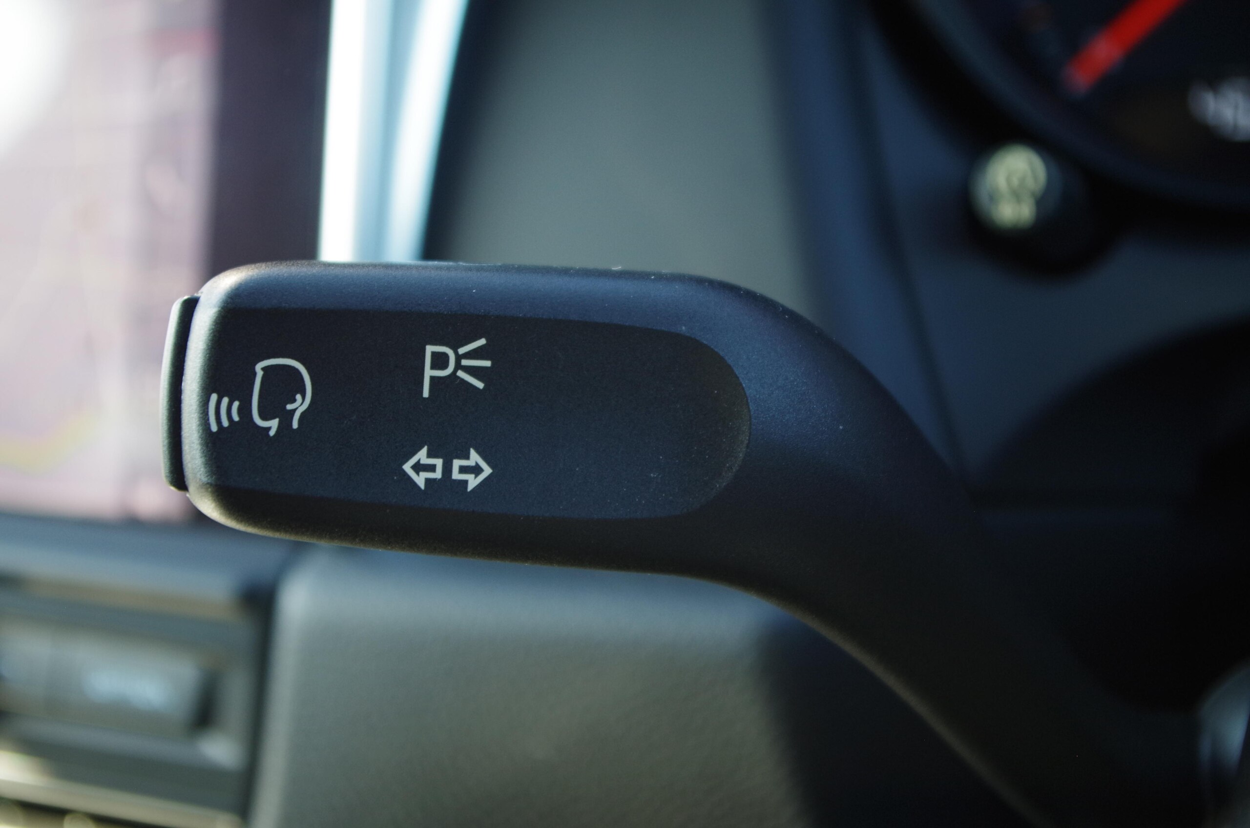 Porsche Macan PDK 4WD — photo 7