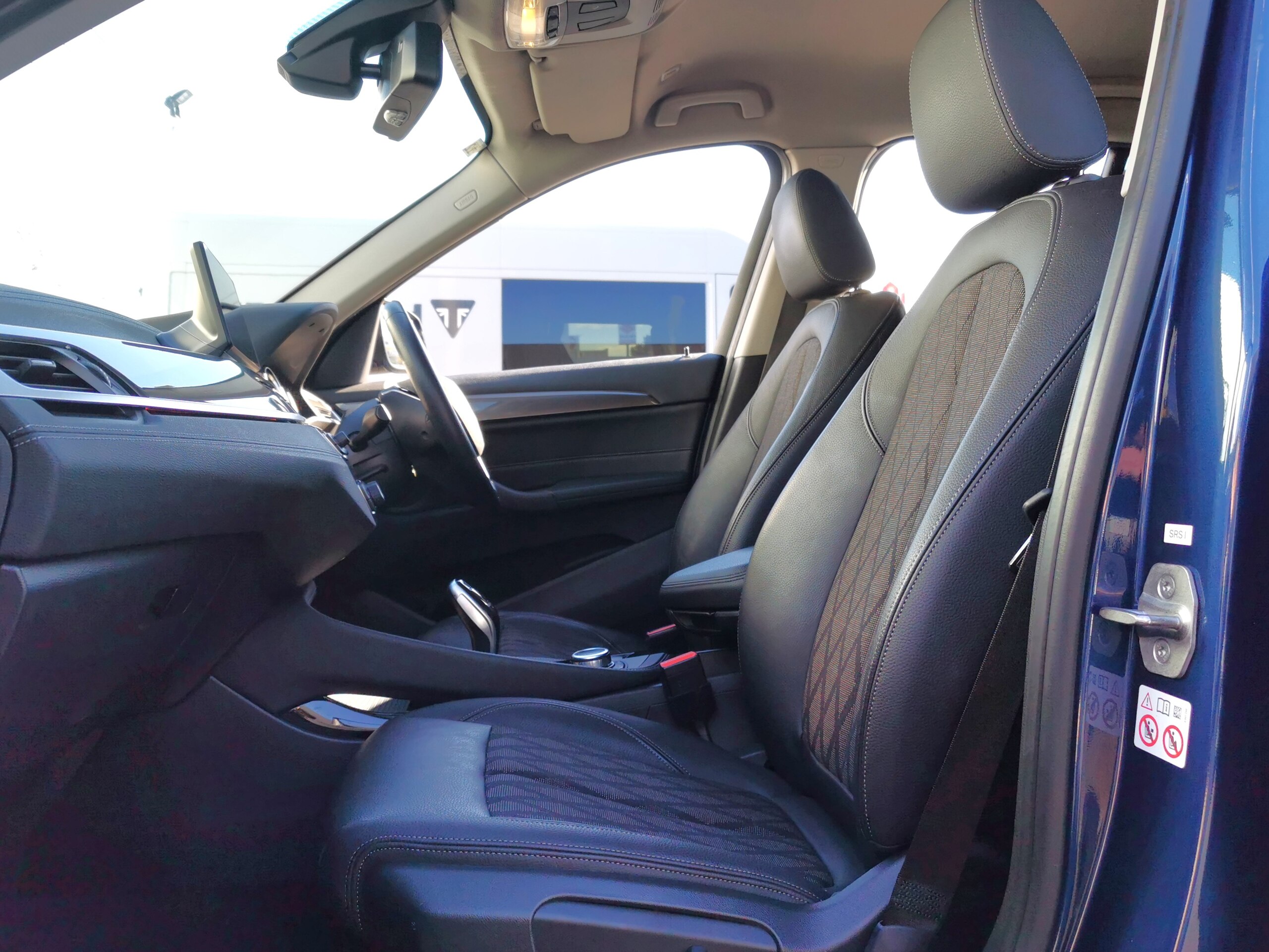 BMW X1 xDrive 18d xLine 4WD — photo 9