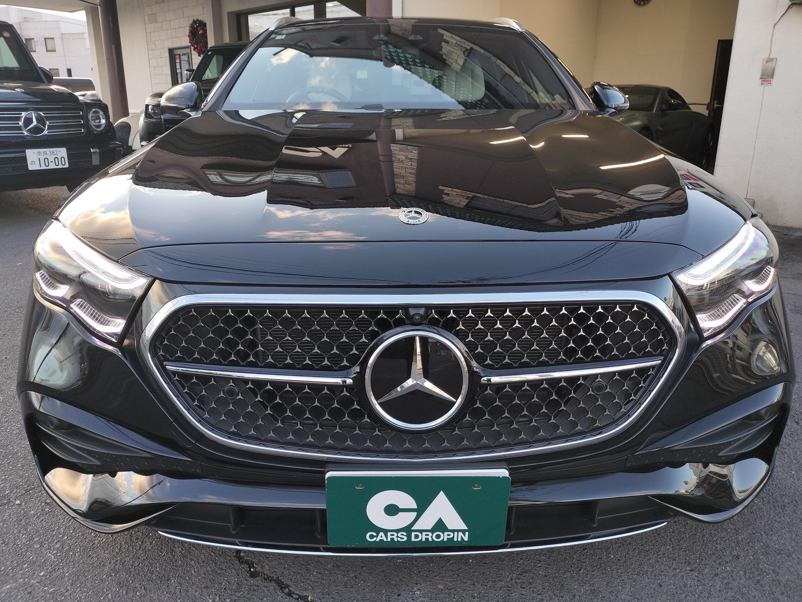 Mercedes-Benz E-Class Wagon E200 Avantgarde AMG Line Package (ISG Model) MP202501 Leather Exclusive P/Digital Interior P/Advanced P/Diamond Stitch Nappa Leather/Super Screen/Burmester Surround System/19AW/One Owner (Obsidian Black) — photo 8