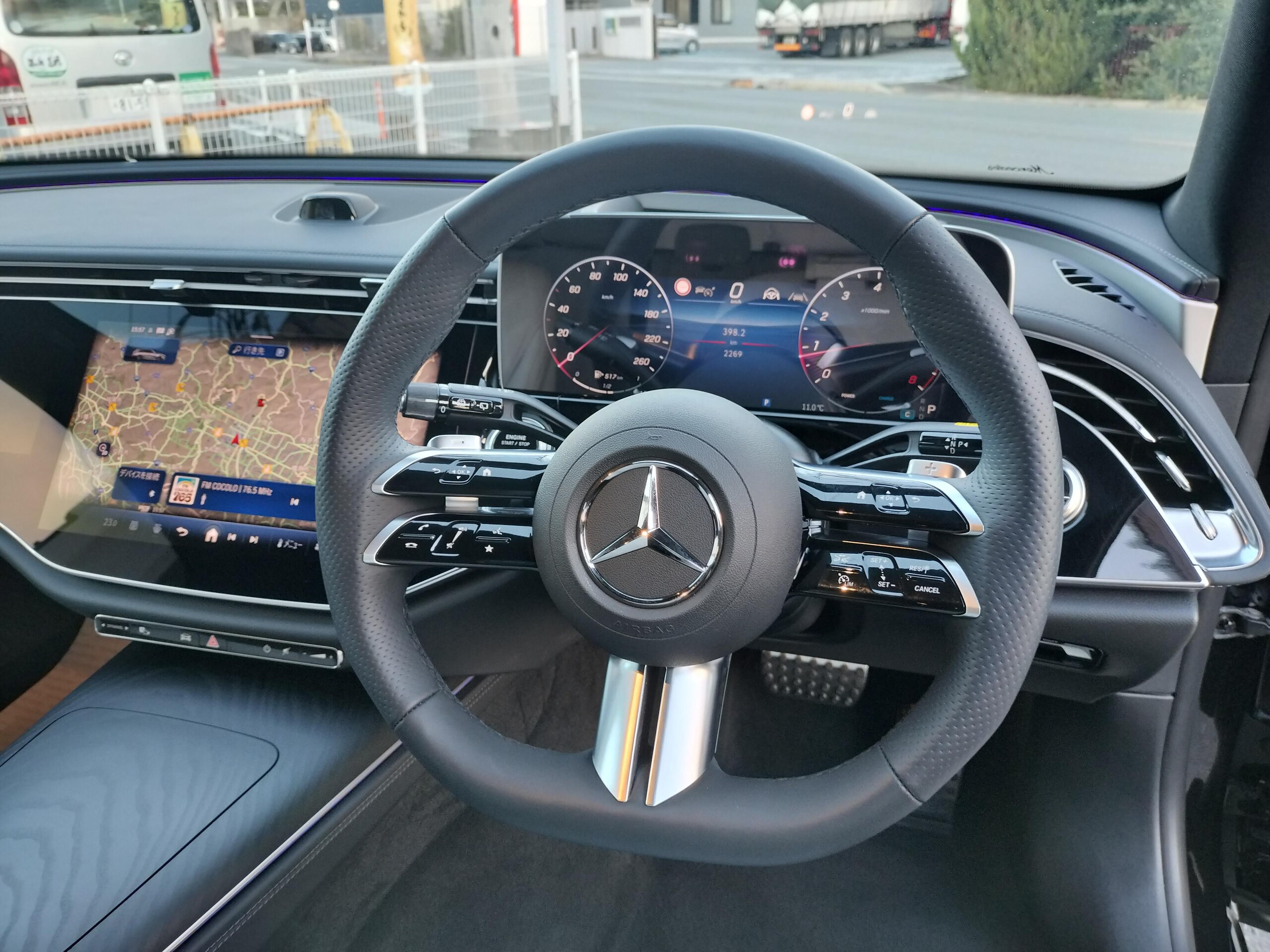 Mercedes-Benz E-Class Wagon E200 Avantgarde AMG Line Package (ISG Model) MP202501 Leather Exclusive P/Digital Interior P/Advanced P/Diamond Stitch Nappa Leather/Super Screen/Burmester Surround System/19AW/One Owner (Obsidian Black) — photo 7