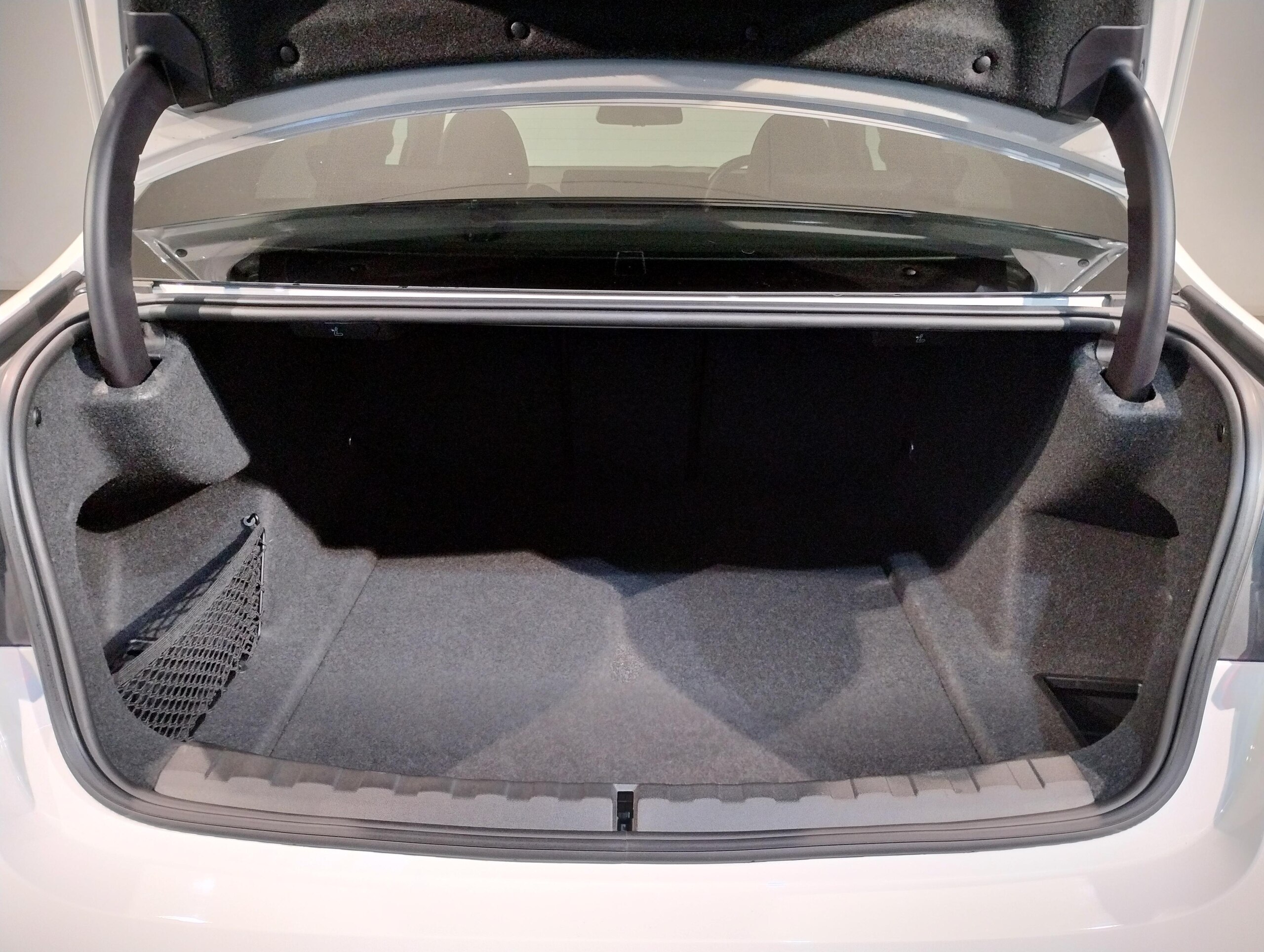 BMW 3 Series 320d xDrive M Sport Edition Shadow Diesel Turbo 4WD — photo 8