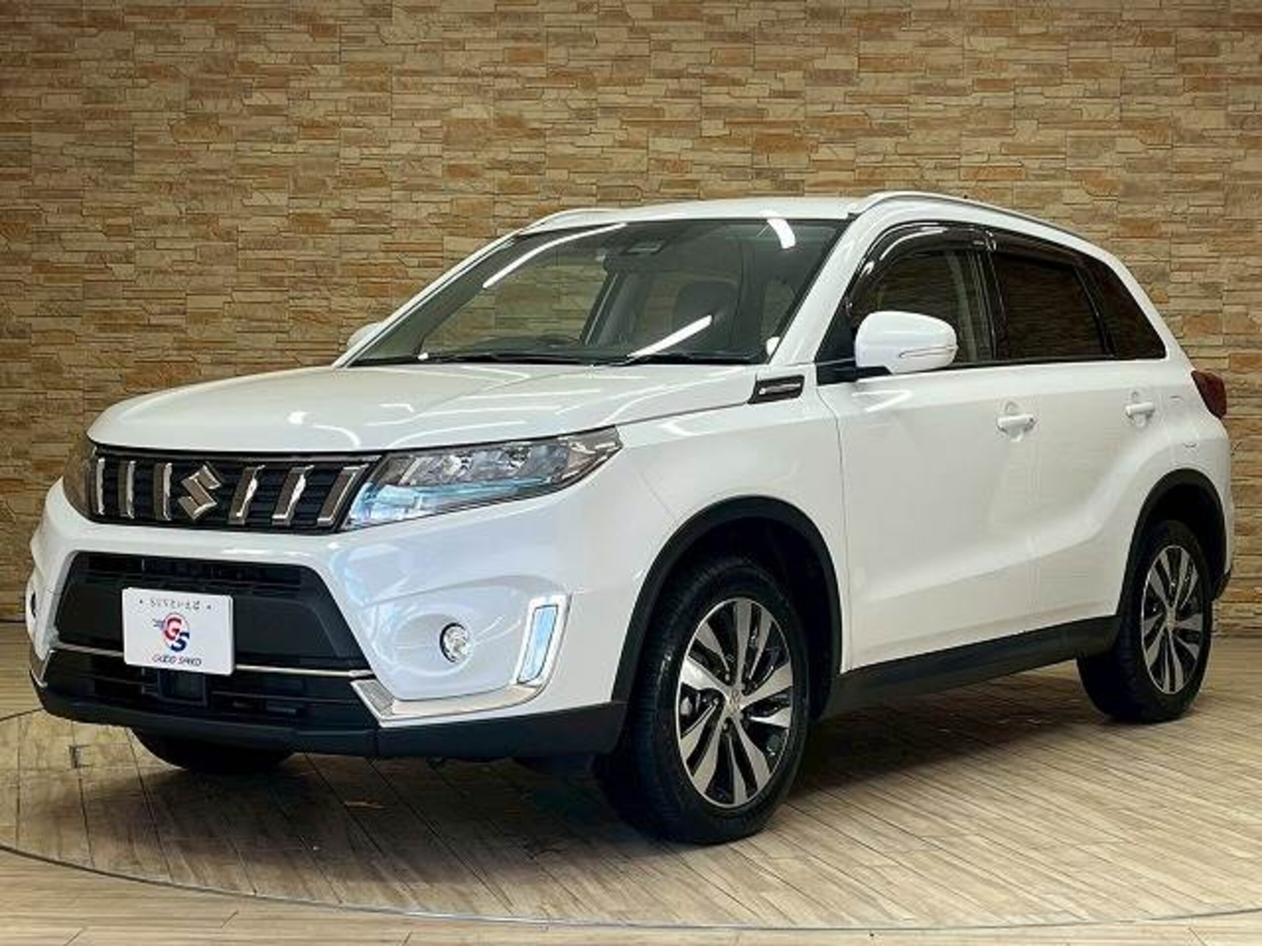 Suzuki Escudo 1.5 4WD — photo 9