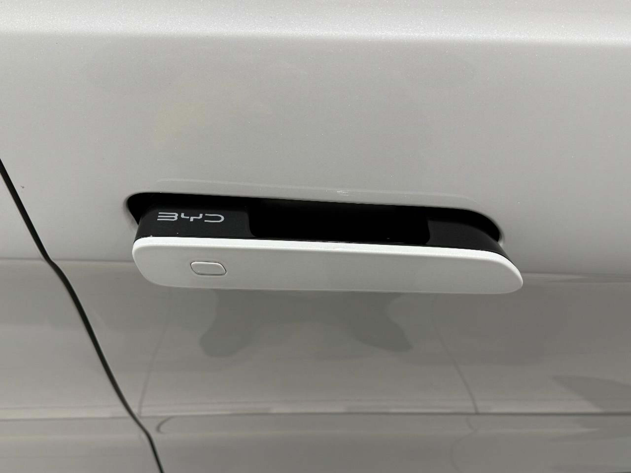 BYD Seal Base Model Certified Used Panoramic Glass Roof — photo 8