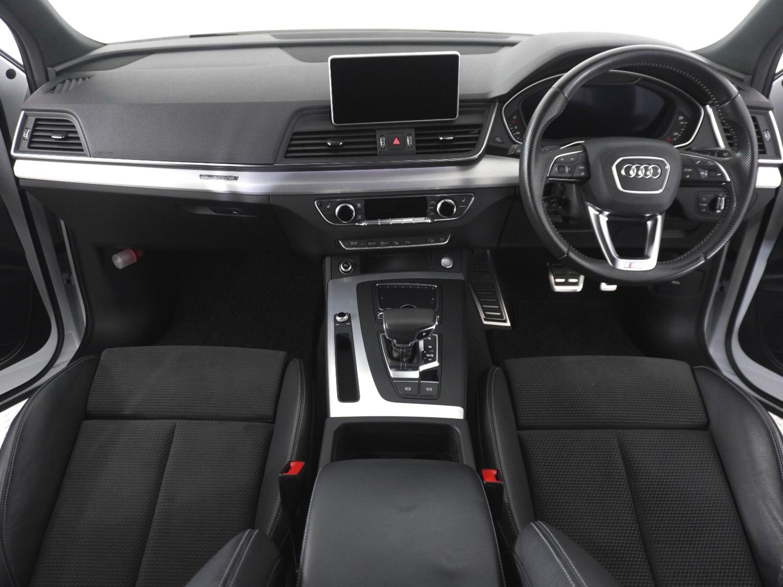 Audi Q5 40 TDI Quattro Sport S Line Package Diesel Turbo 4WD Matrix LED & Assistance Certified Used Car — photo 7