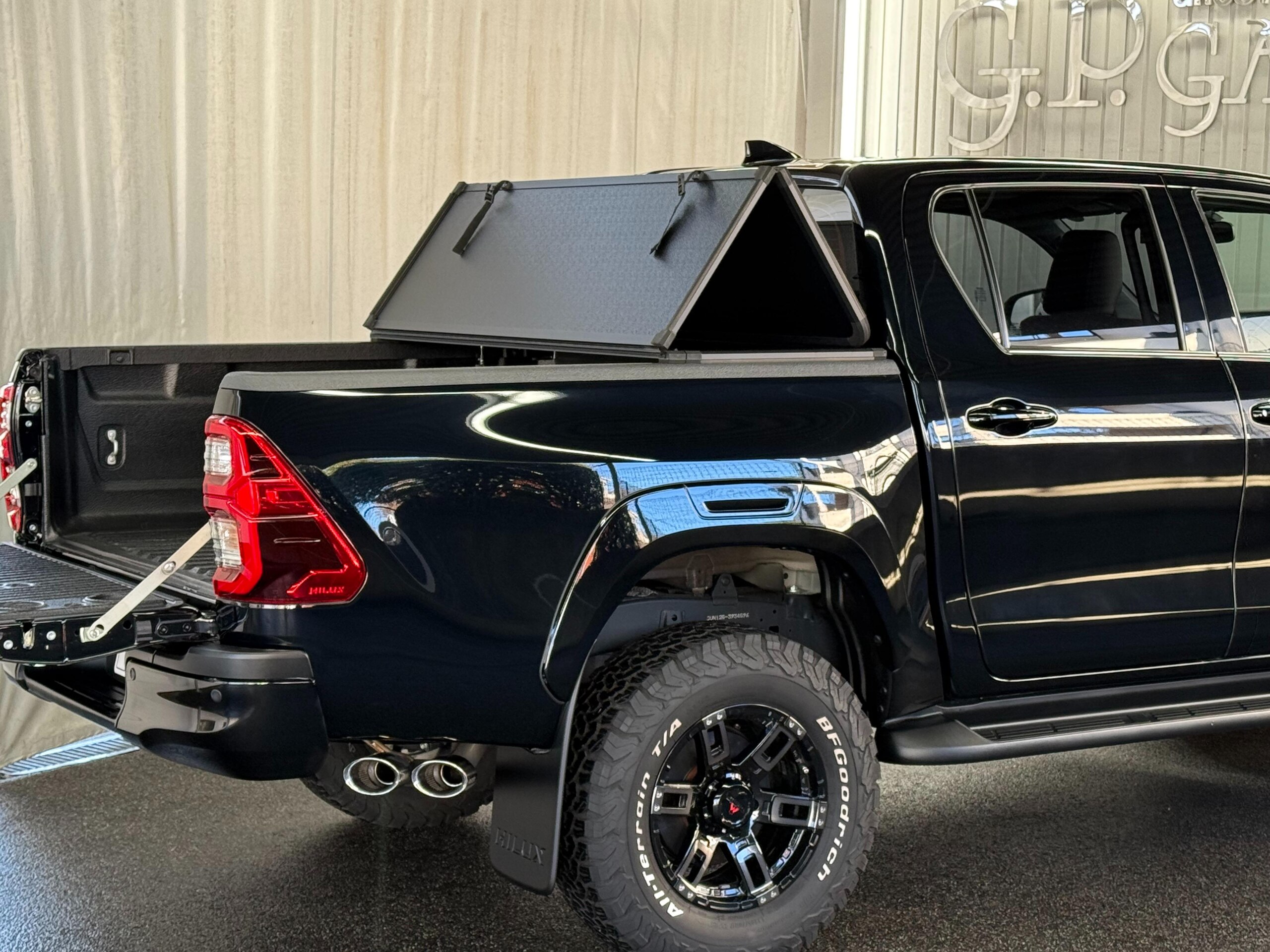 Toyota Hilux 2.4 Z GR Sport Diesel Turbo 4WD — photo 7