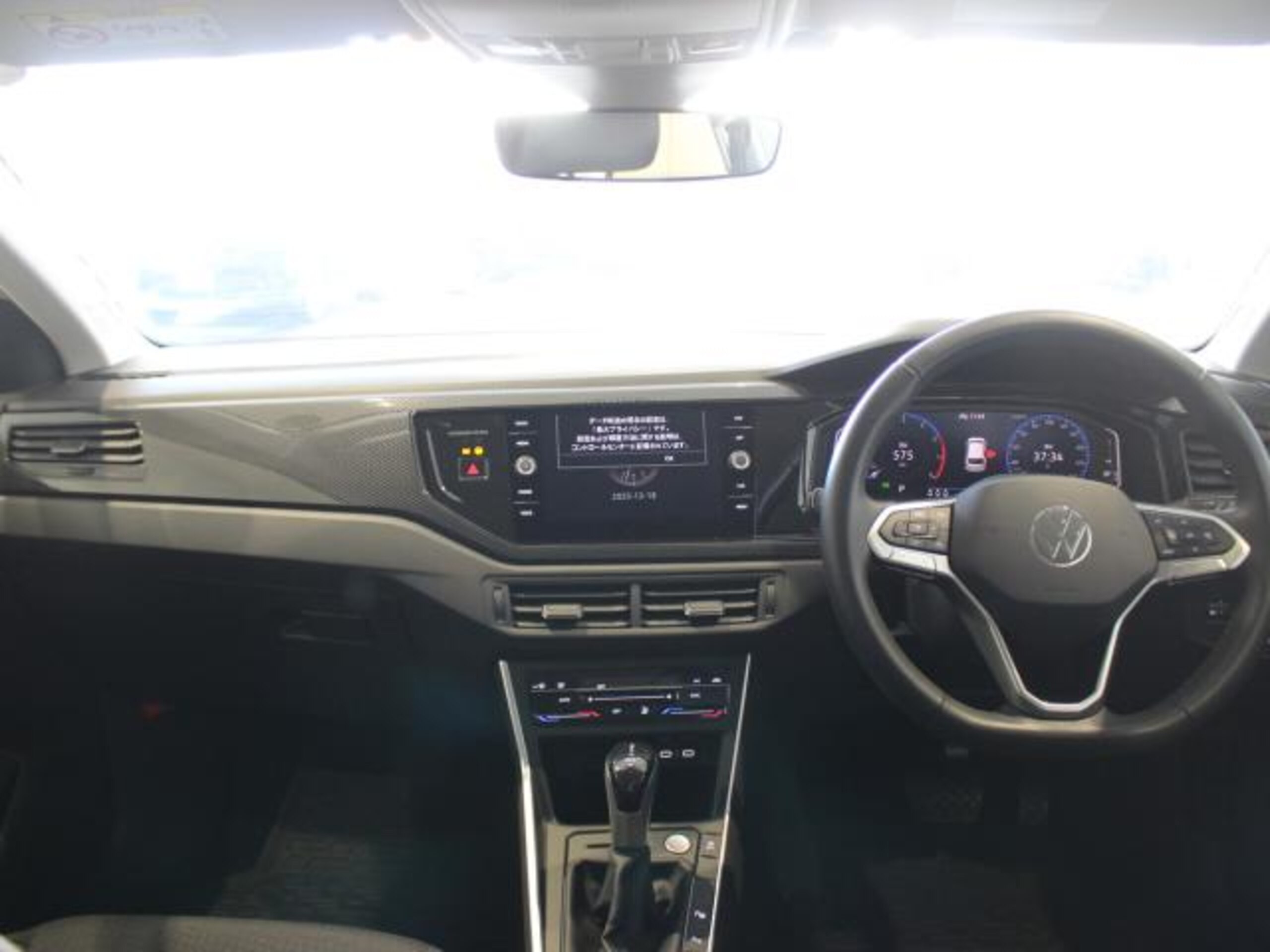 Volkswagen Polo TSI Active — photo 7