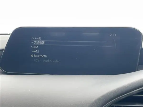 2022 Mazda 3 Fastback — photo 3