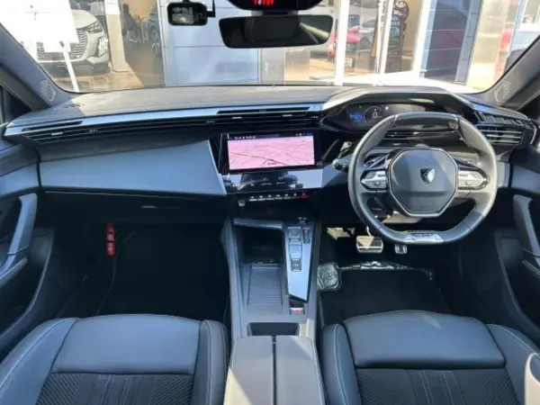 2025 Peugeot 308 — photo 3