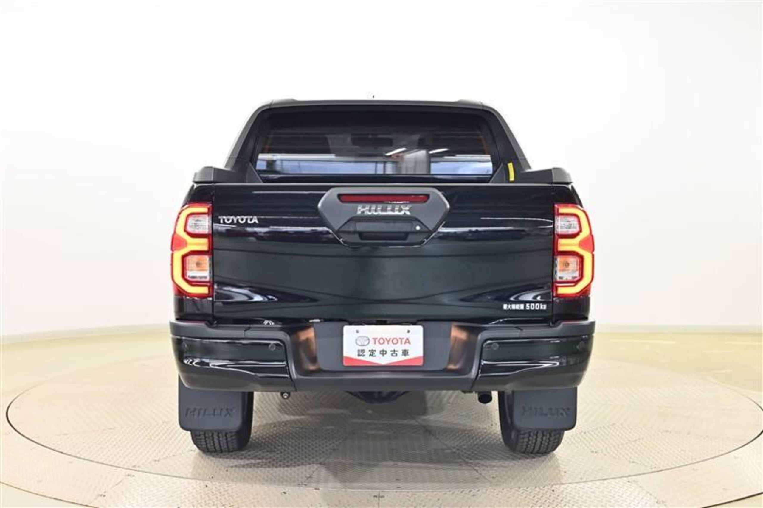 2024 Toyota Hilux — photo 3