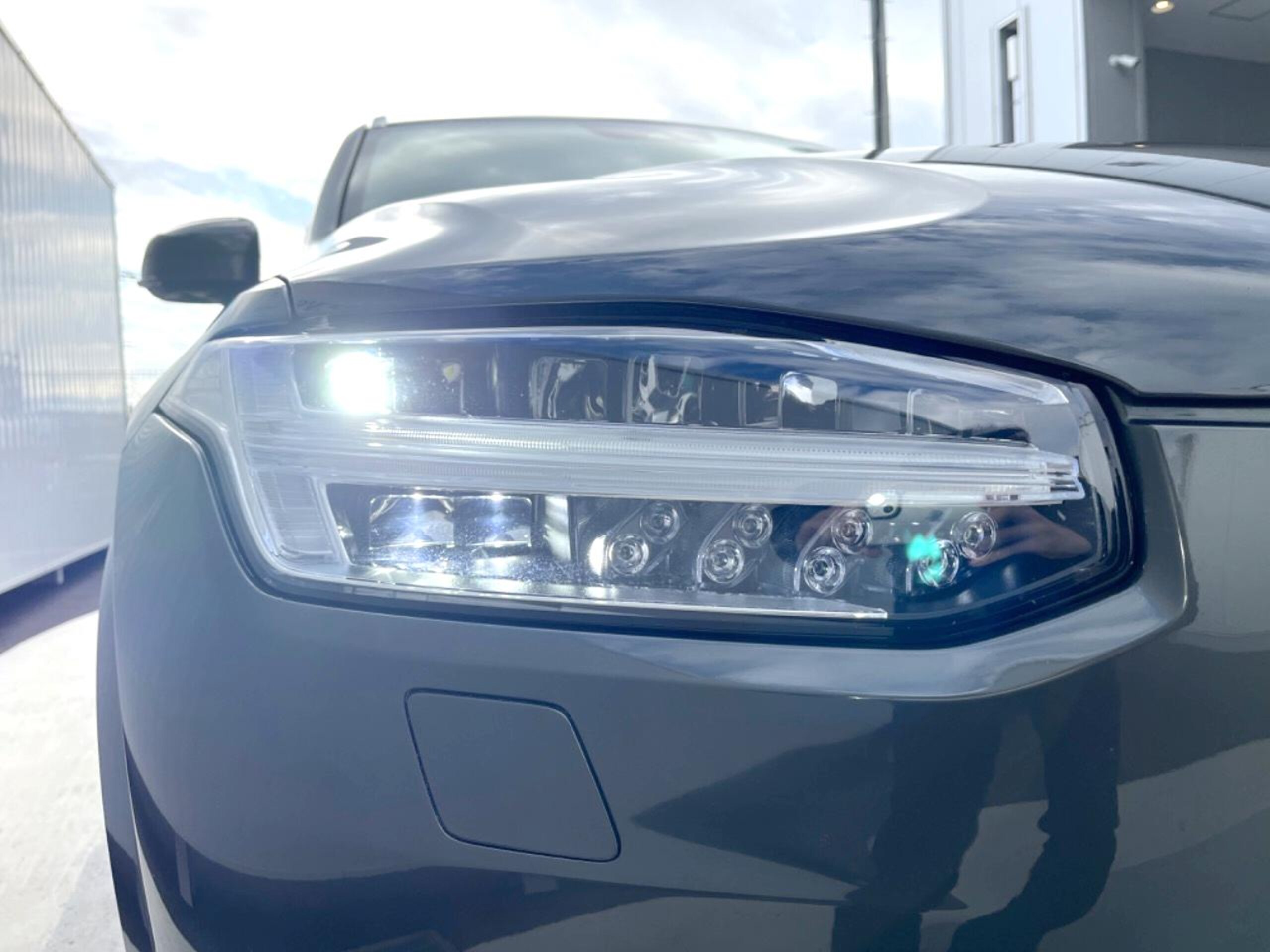 Volvo XC90 Recharge Plug-in Hybrid T8 AWD Inscription 4WD Certified Used Car — photo 9