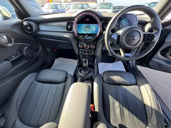 Mini Cooper S 3-Door Resolute Edition DCT — photo 7