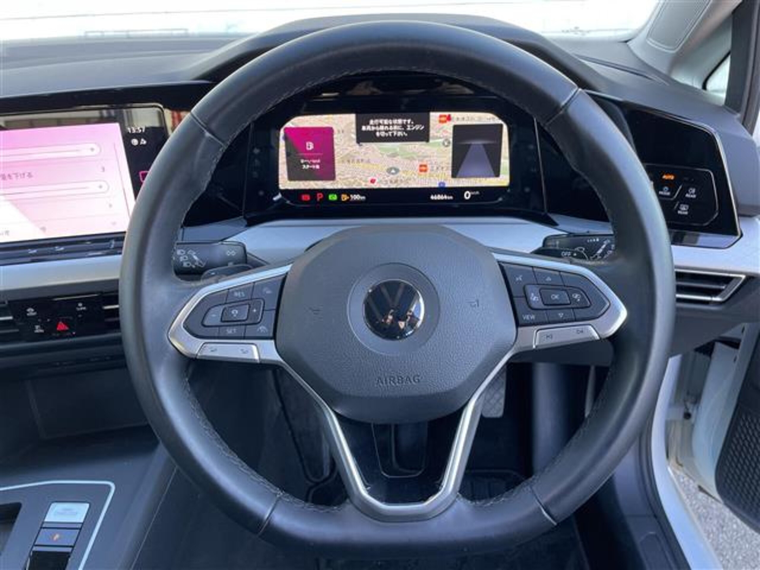 Volkswagen Golf eTSI Active — photo 7