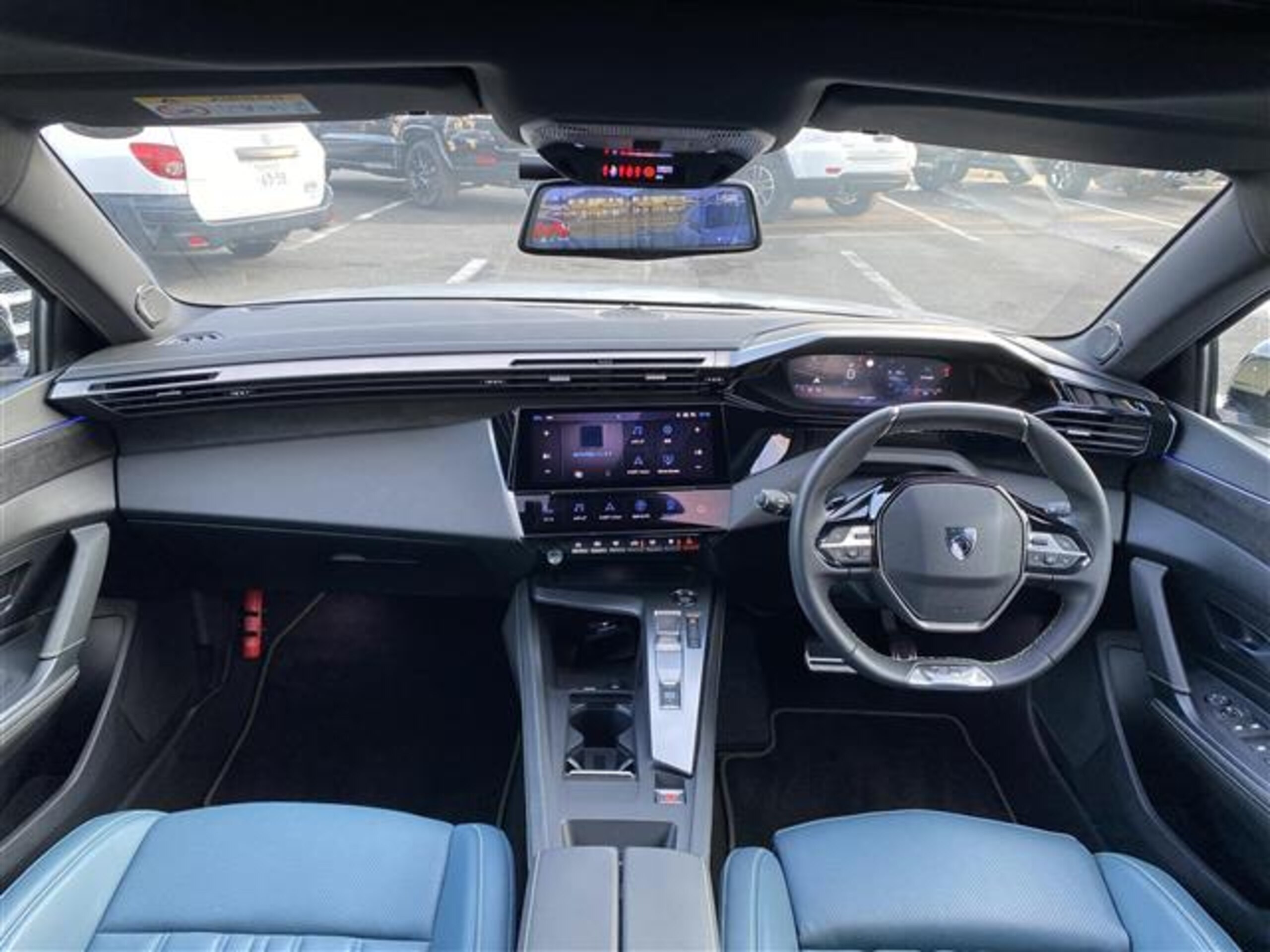 2024 Peugeot 308 — photo 2