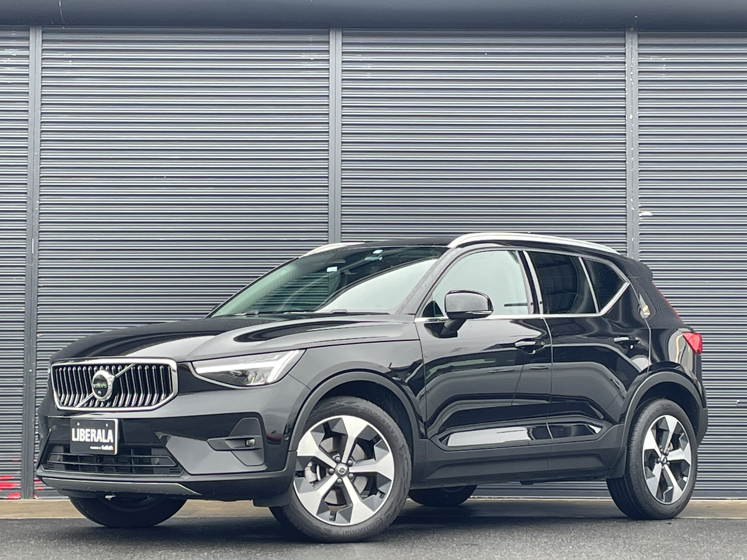 Volvo XC40 Ultimate B4 AWD 4WD — photo 8