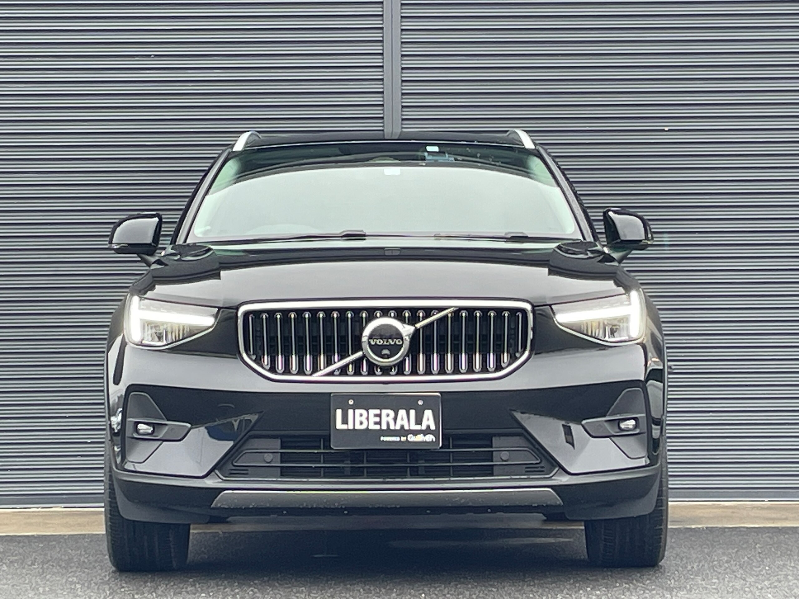 Volvo XC40 Ultimate B4 AWD 4WD — photo 9