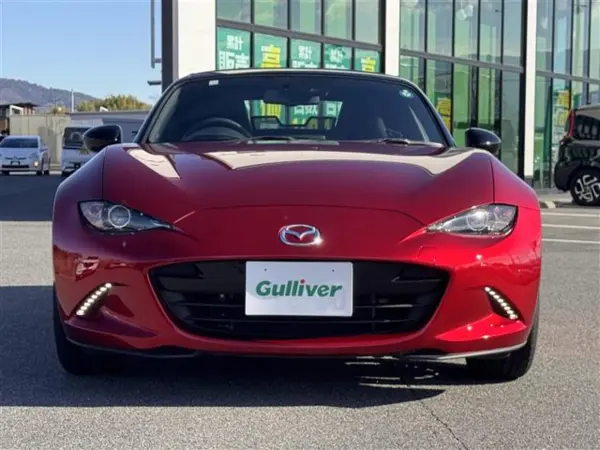 Mazda Roadster 1.5 S Special Package 6-speed MT Genuine Mazda Connect Genuine Full-Seg Navigation Genuine 16AW Front Left/Right Seat Heaters Backup Camera ETC Auto Lights LED Headlights Fog Lamps Cruise Control (Soul Red Crystal Metallic) — photo 9