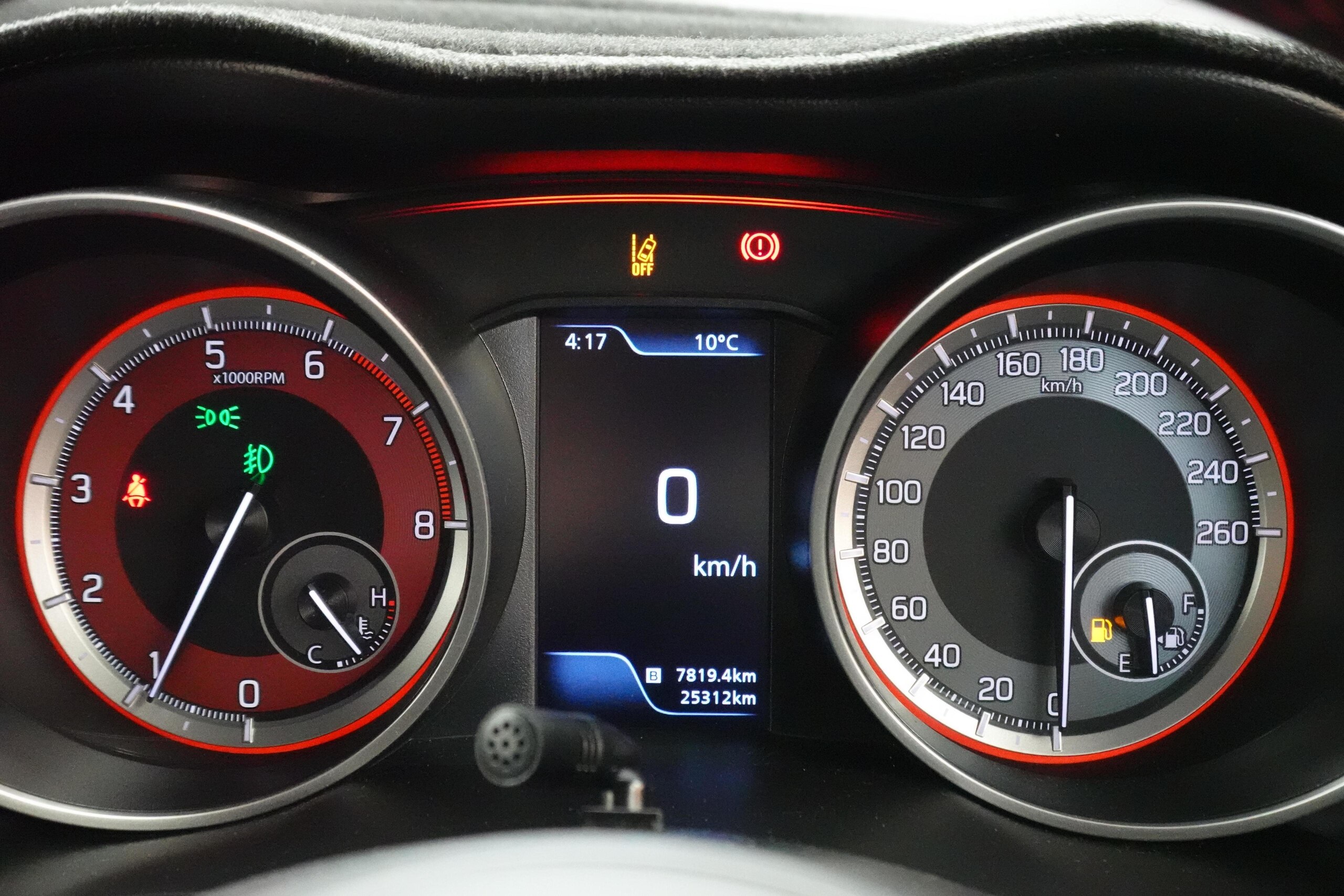 Suzuki Swift Sport 1.4 — photo 8