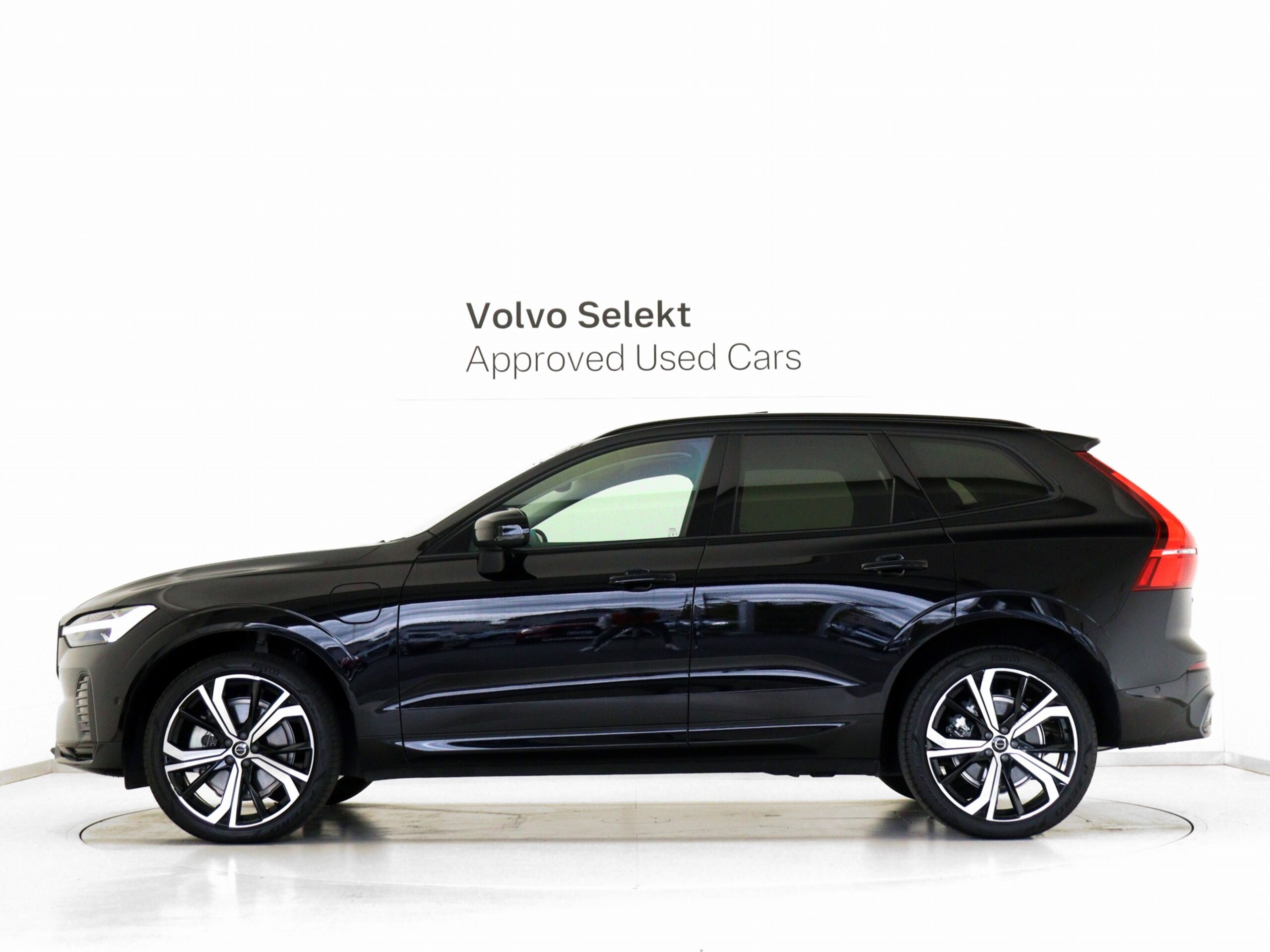 Volvo XC60 Ultra T6 AWD Plug-in Hybrid 4WD PHEV — photo 7
