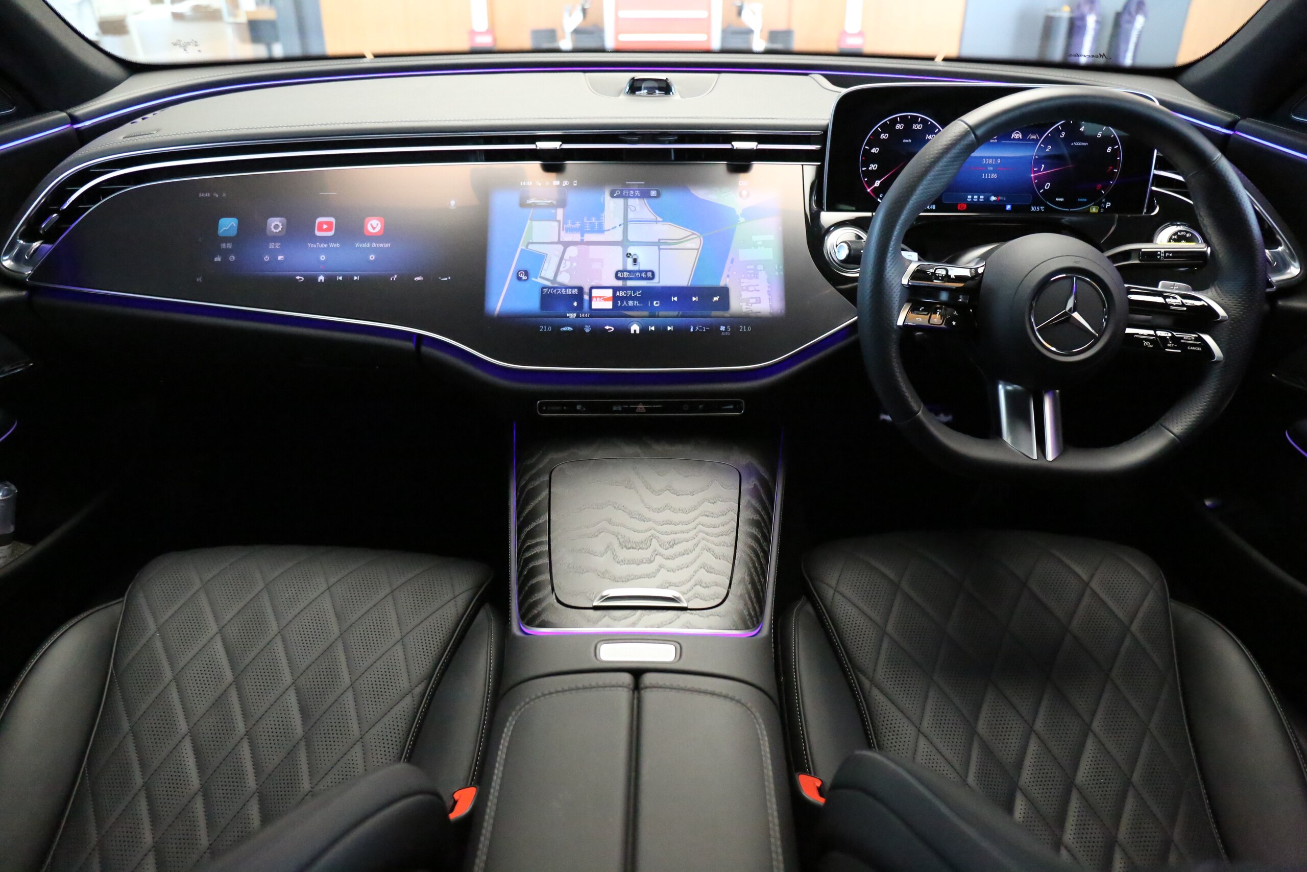 Mercedes-Benz E-Class E220 d Avantgarde AMG Line Package (ISG Equipped Model) Diesel Turbo MP202401 Certified Used Car 2-Year Warranty / Digital Interior Package / Advanced Package / Leather Exclusive Package / Genuine Front-Rear Drive Recorder / Air Balance Package / Head-Up Display / Seat Heater / Ventilator / Ambient Light (Obsidian Black) — photo 8