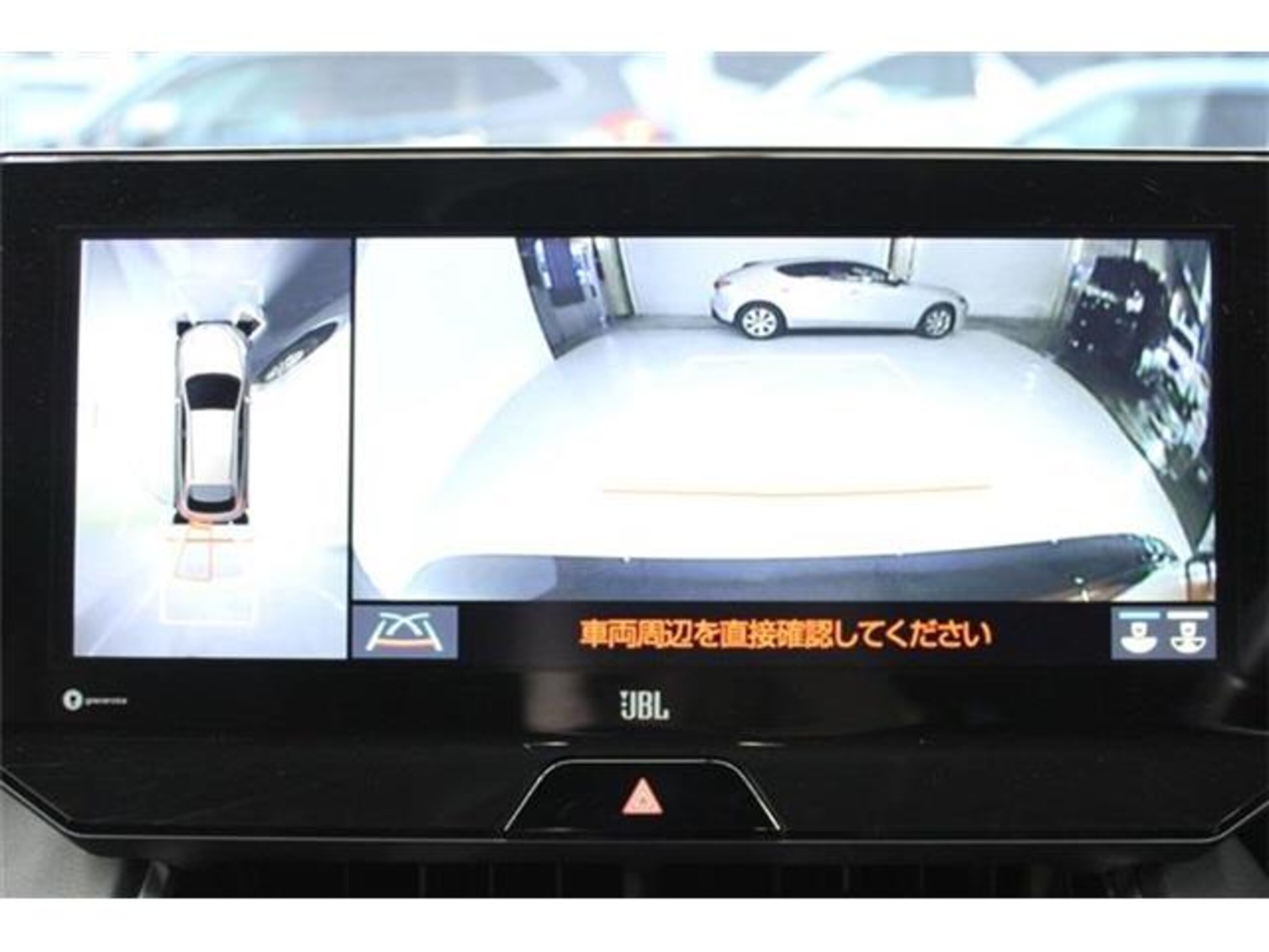 2020 Toyota Harrier — photo 3