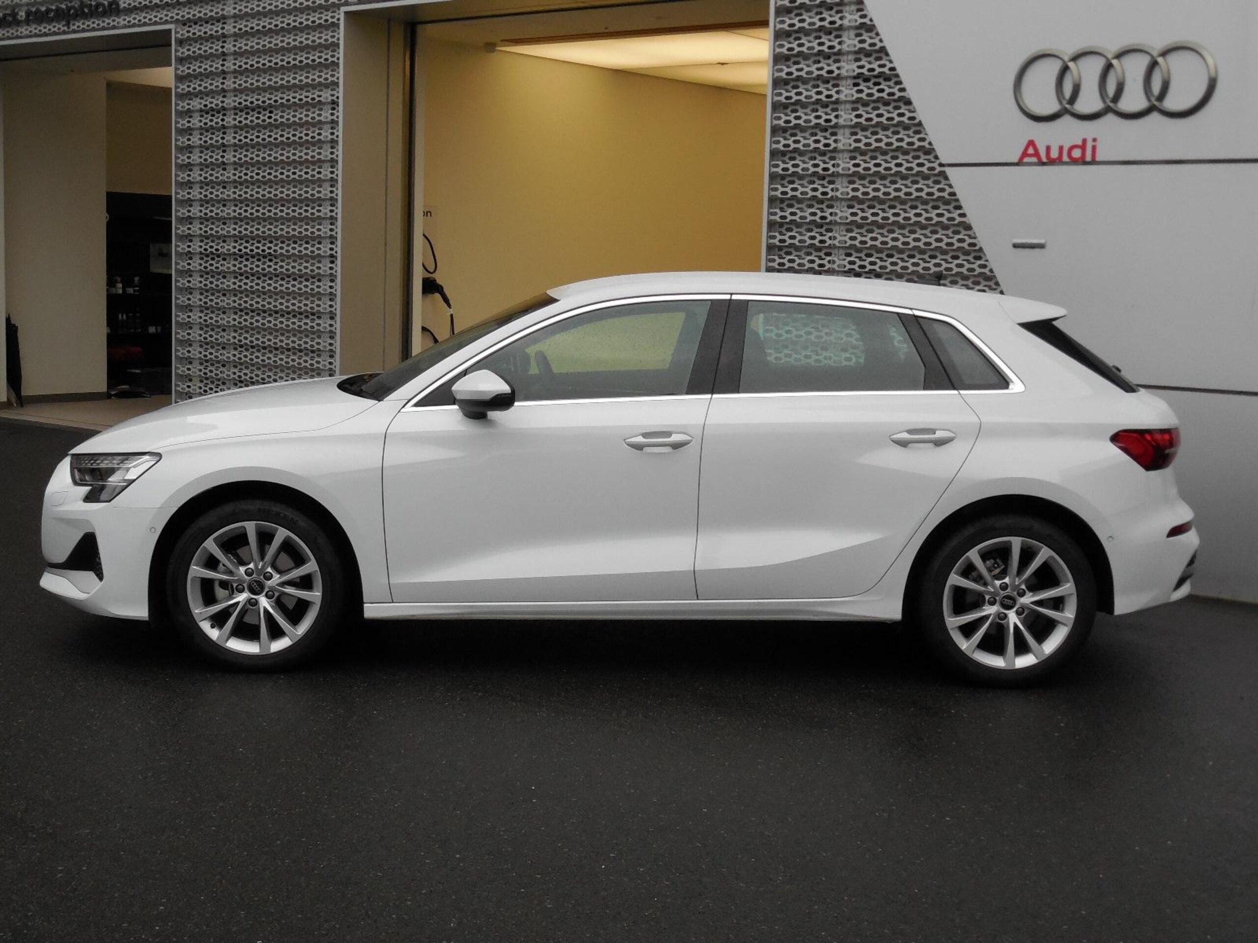 2025 Audi A3 Sportback — photo 3