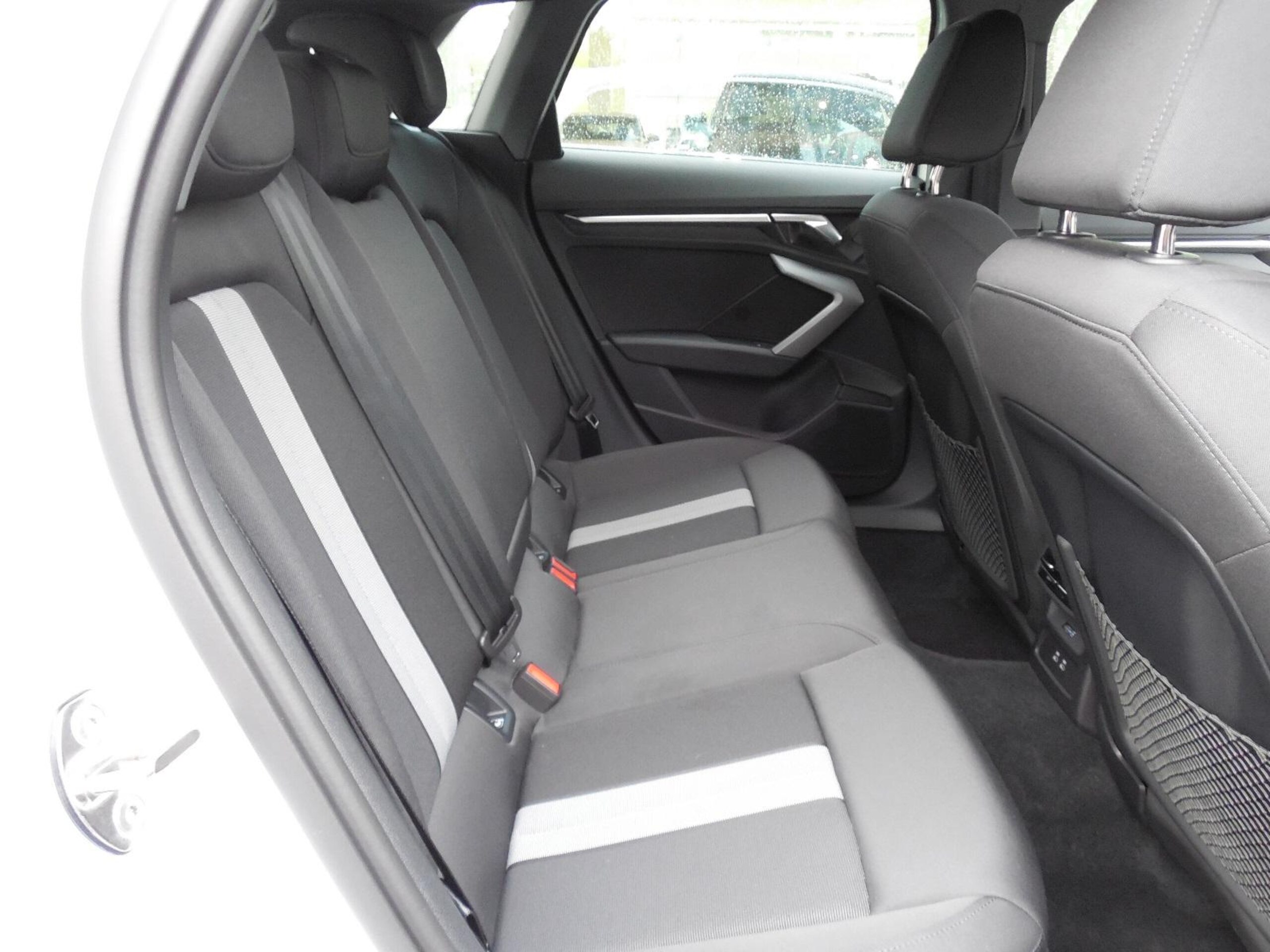 Audi A3 Sportback 30 TFSI Advanced Certified Used Car — photo 9