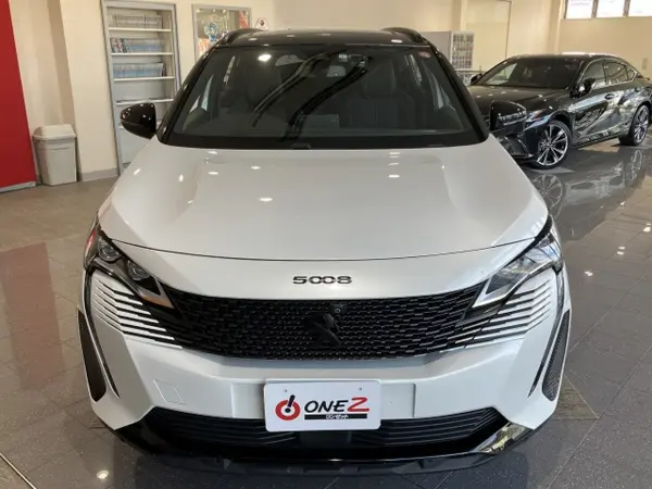 2023 Peugeot 5008 — photo 2