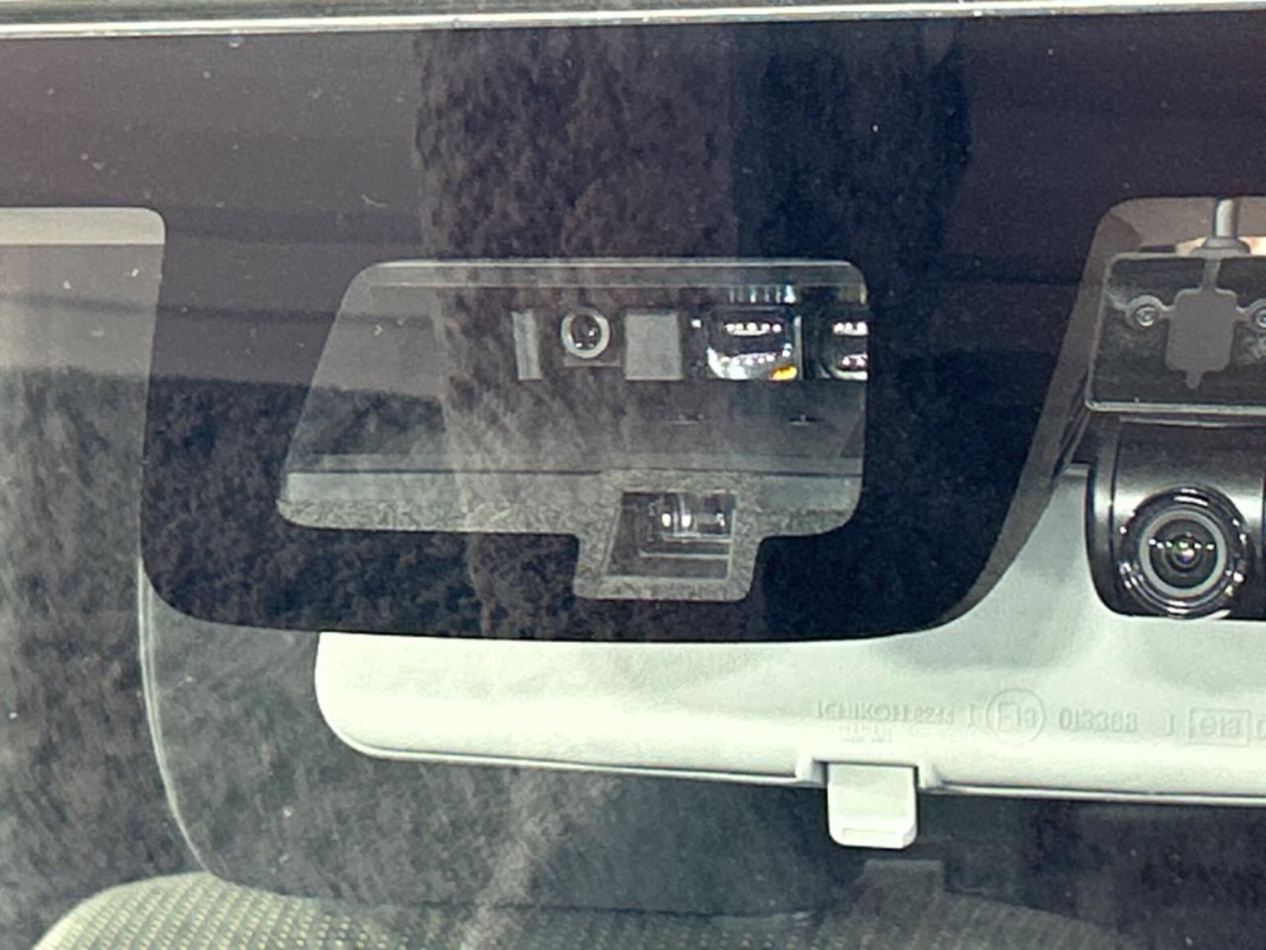 Suzuki Jimny Sierra 1.5 JC 4WD — photo 7