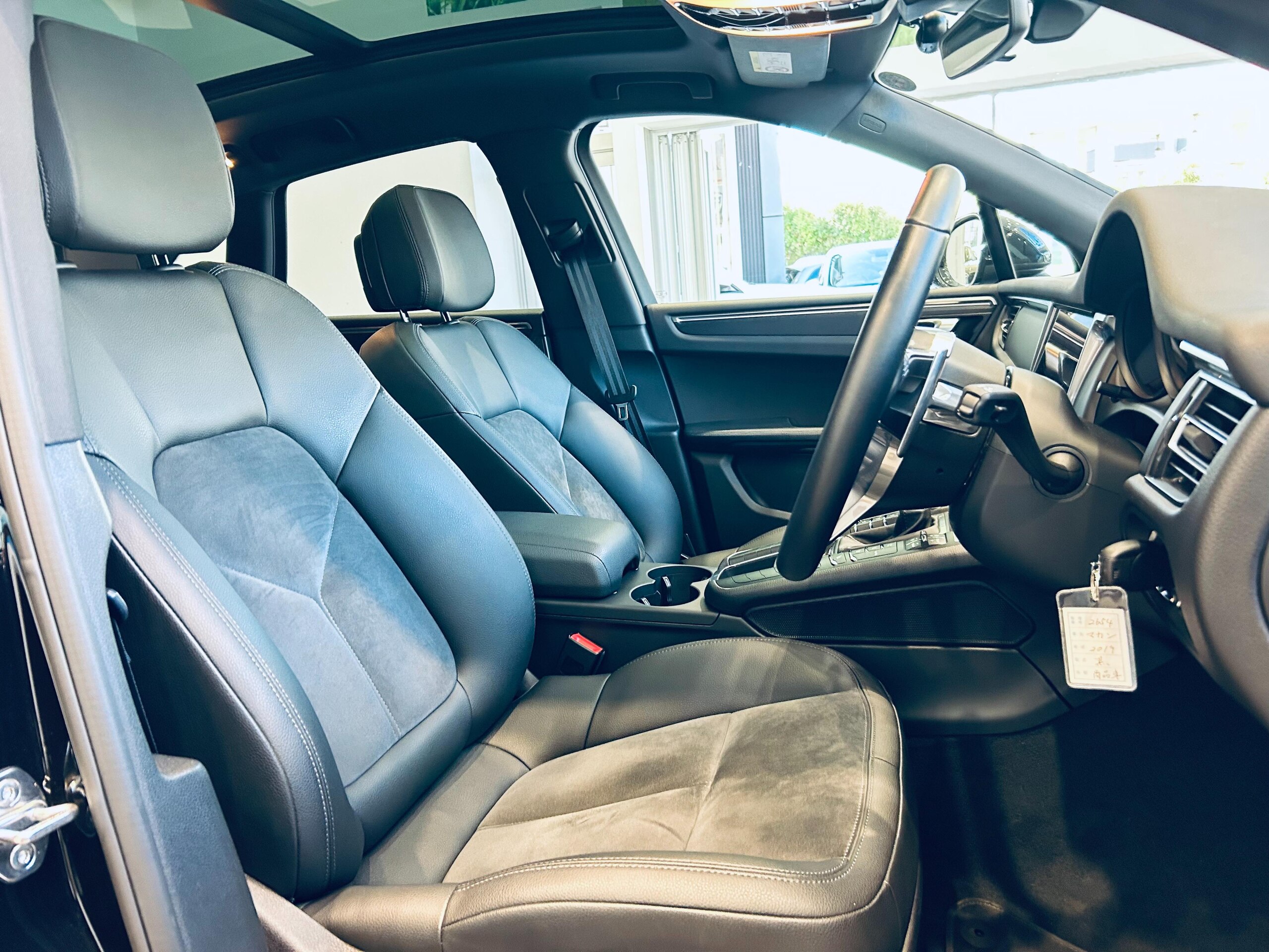 Porsche Macan PDK 4WD — photo 9