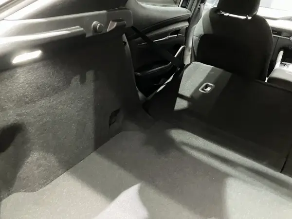 Mazda Mazda3 Fastback 1.5 15S Touring — photo 7